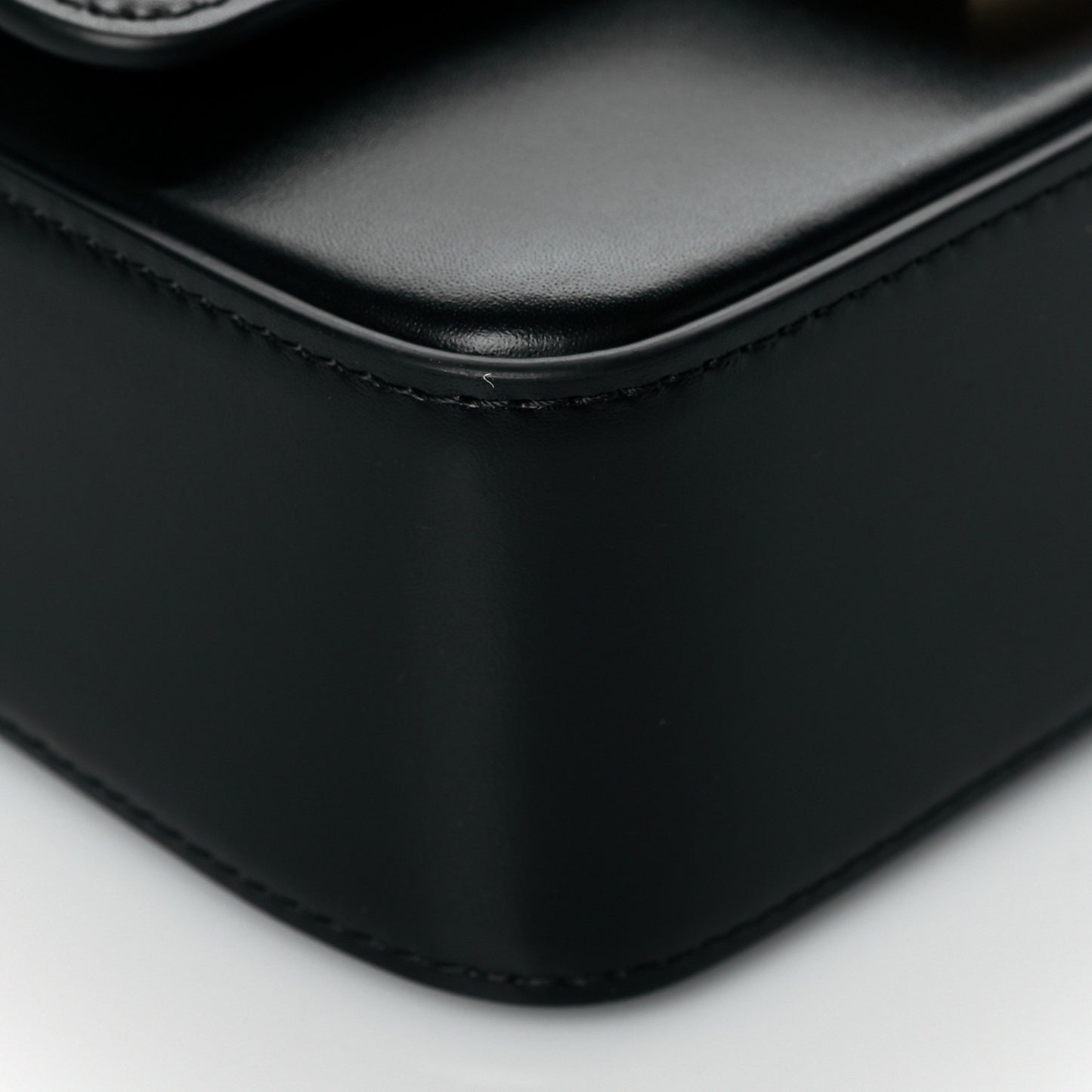Box Calfskin Small 4G Shoulder Bag Black