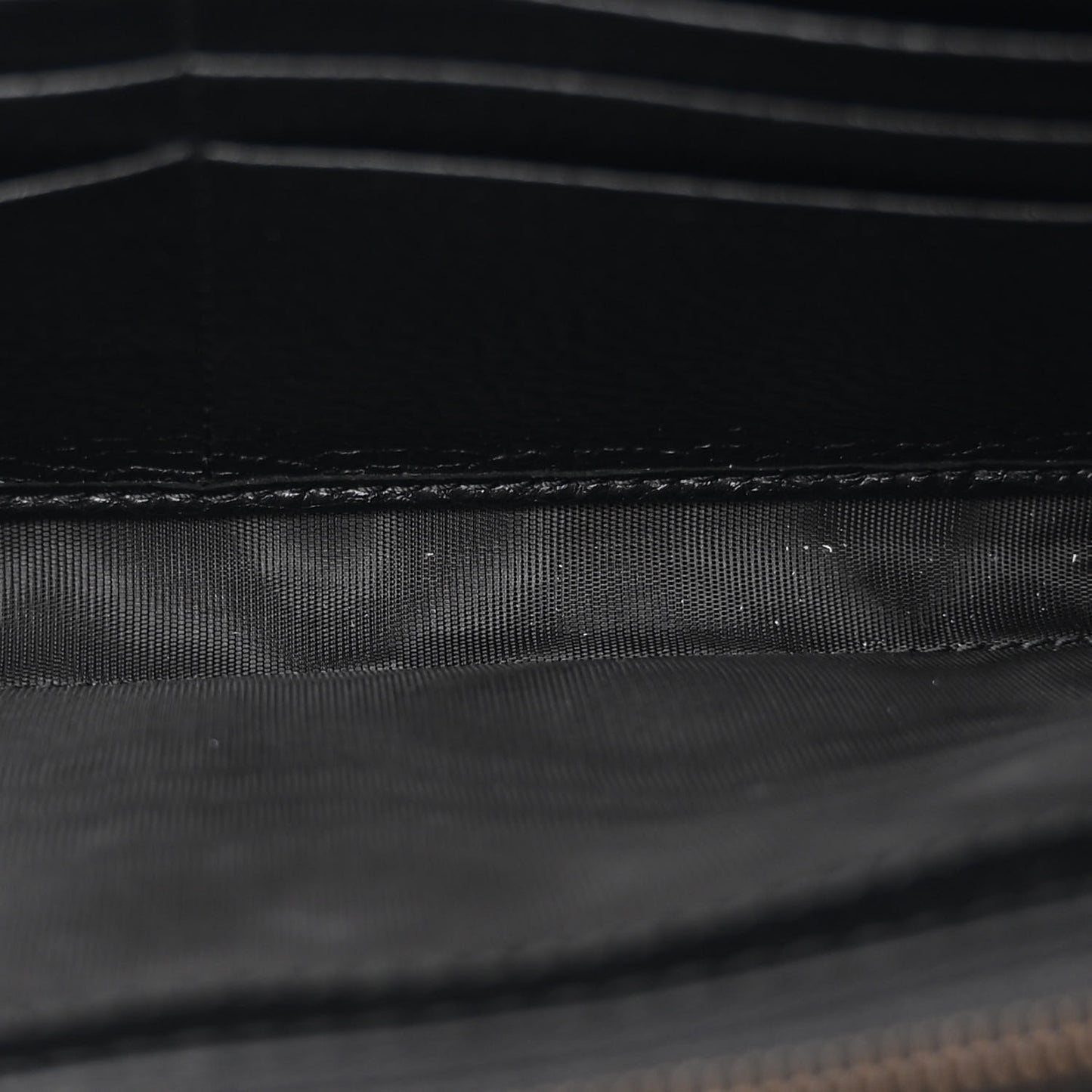 Calfskin GG Marmont Chain Wallet Black