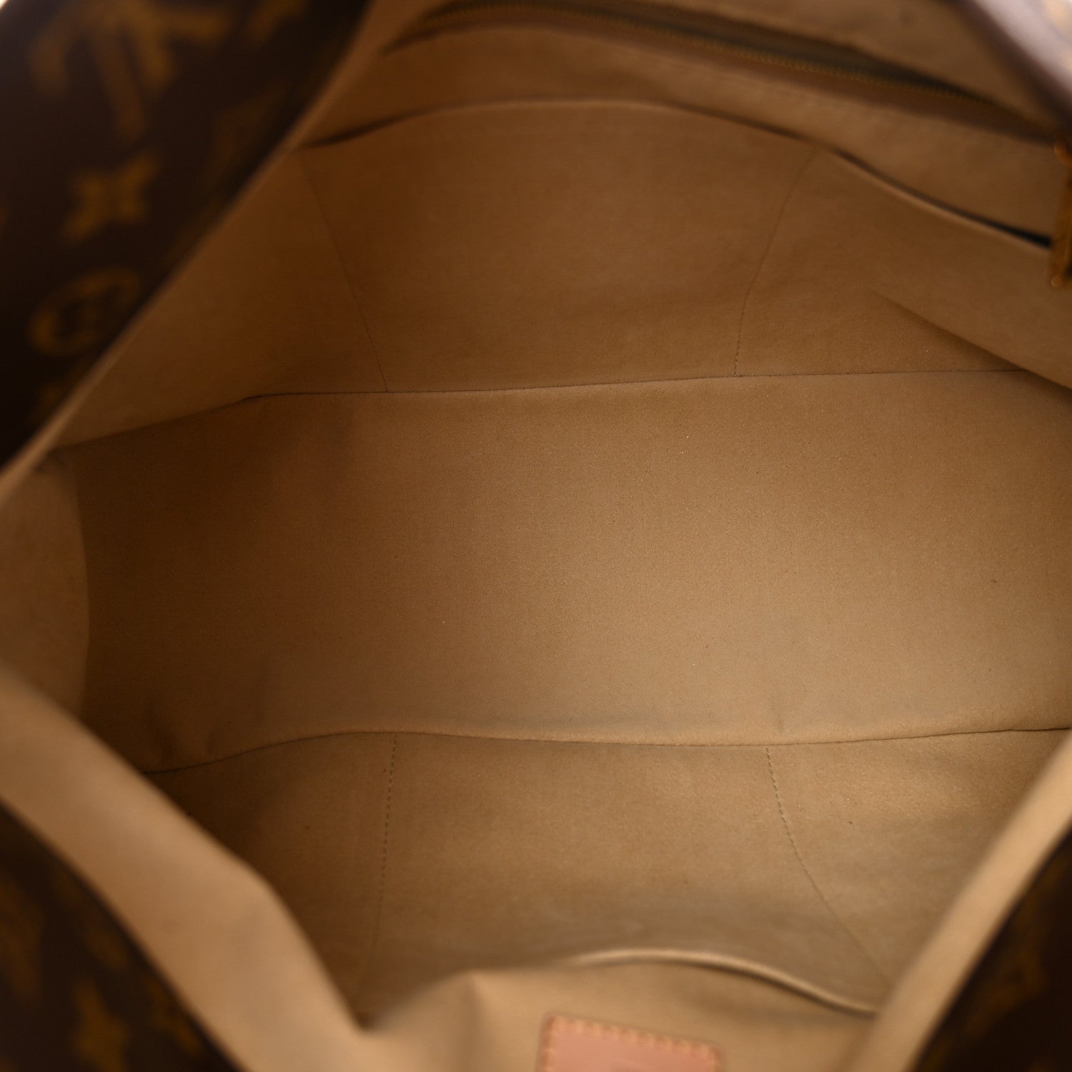 Louis Vuitton Monogram Artsy MM 5 of 9