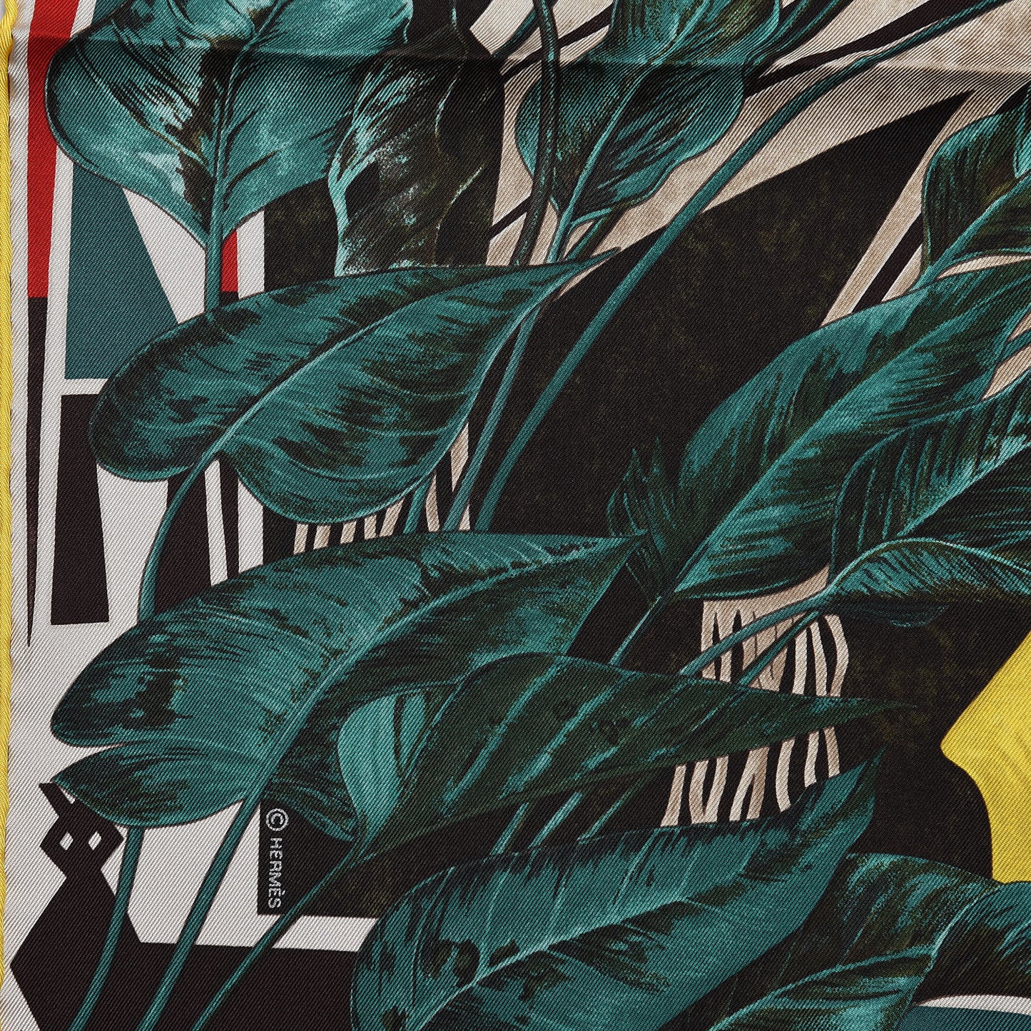 Silk Wako Ni Scarf 90 Jaune Vert Rouge
