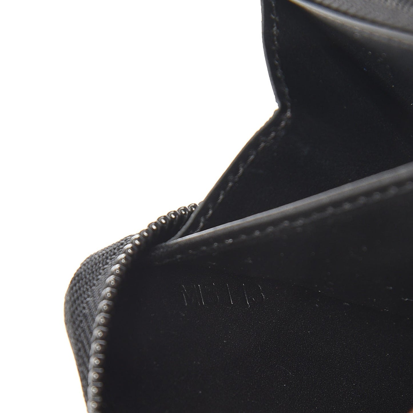 Vernis Zippy Wallet Noir Magnetique