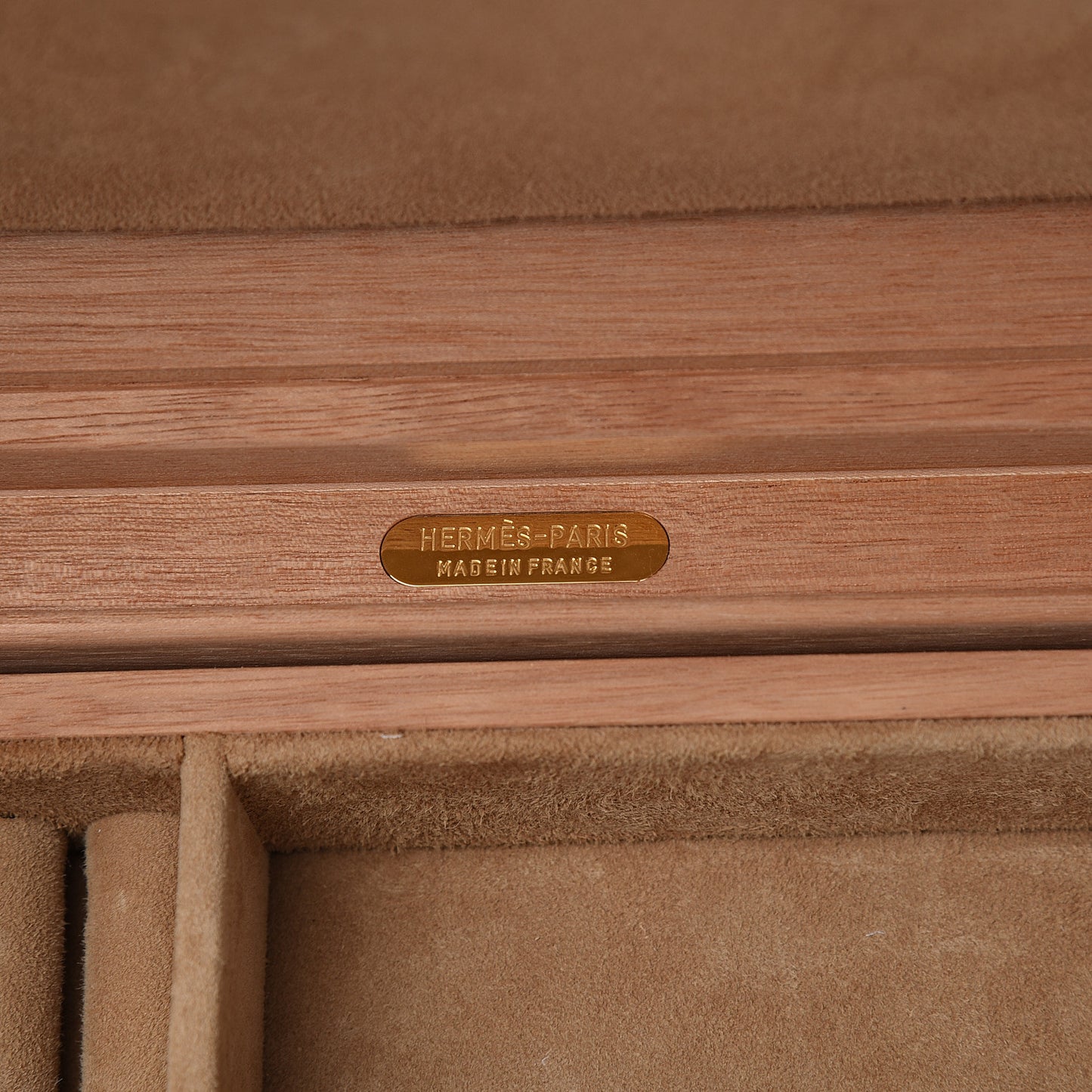 Wood H Deco Jewelry Box