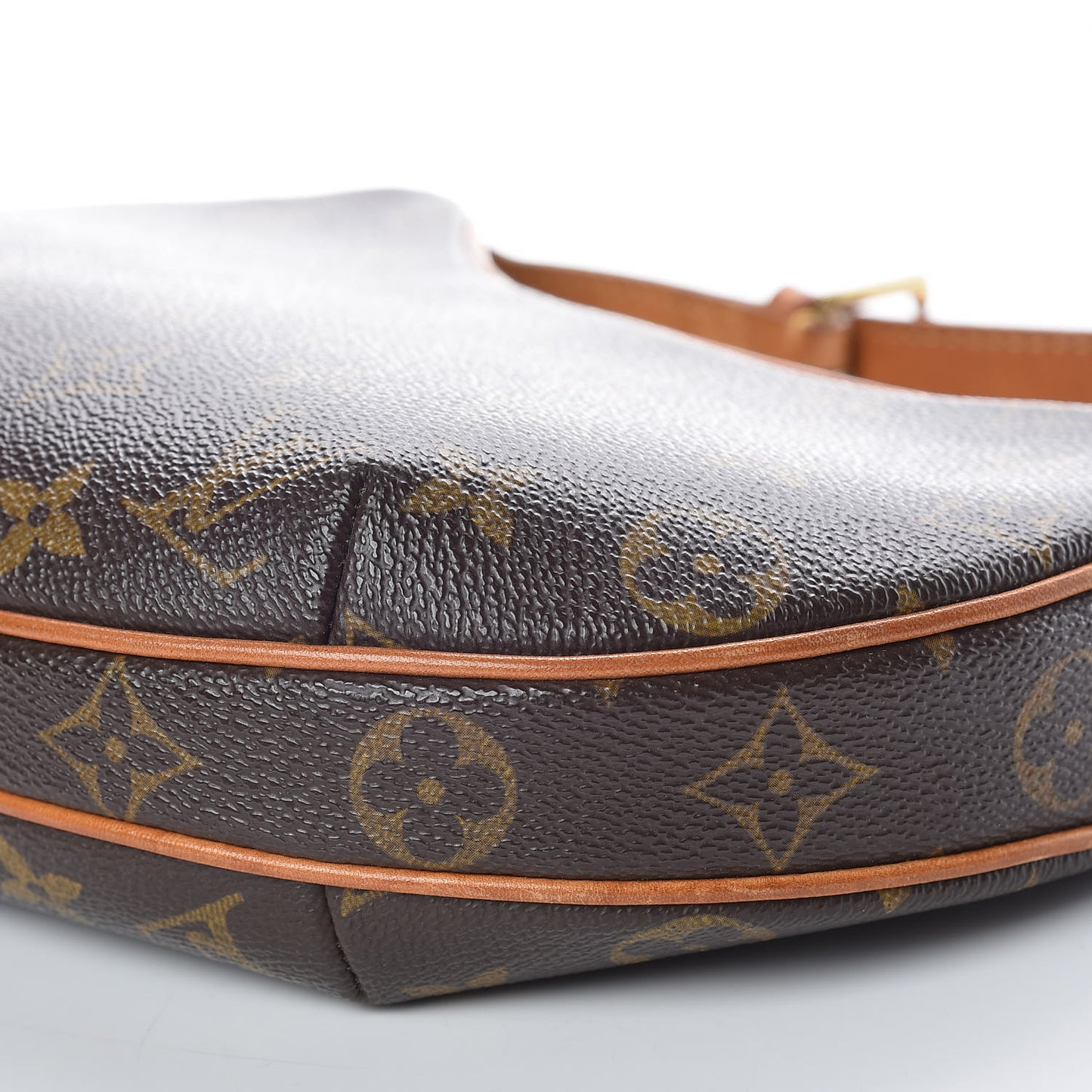 Monogram Croissant PM