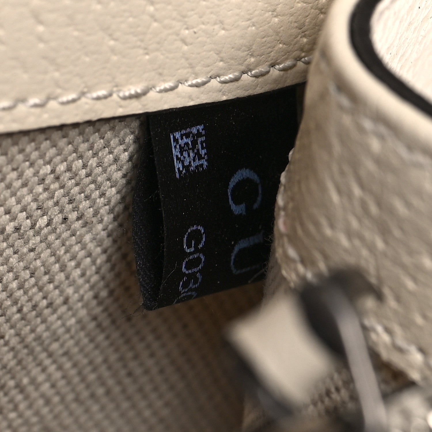 Gucci Textured Calfskin Crystal Small Dionysus Shoulder Bag Mystic White 8 of 10