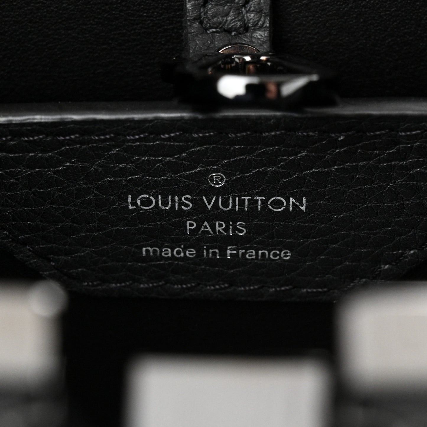 Taurillon Capucines BB Black