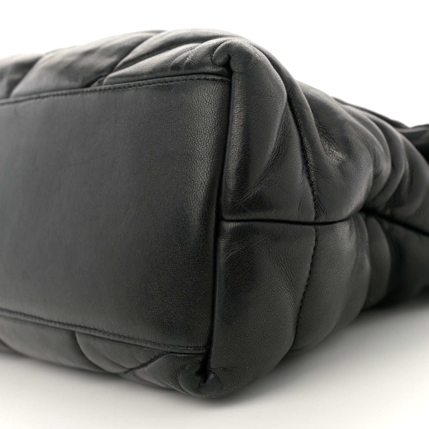 Saint Laurent Lambskin Quilted Monogram Monochrome Medium Loulou Puffer Chain Satchel Black 10 of 11