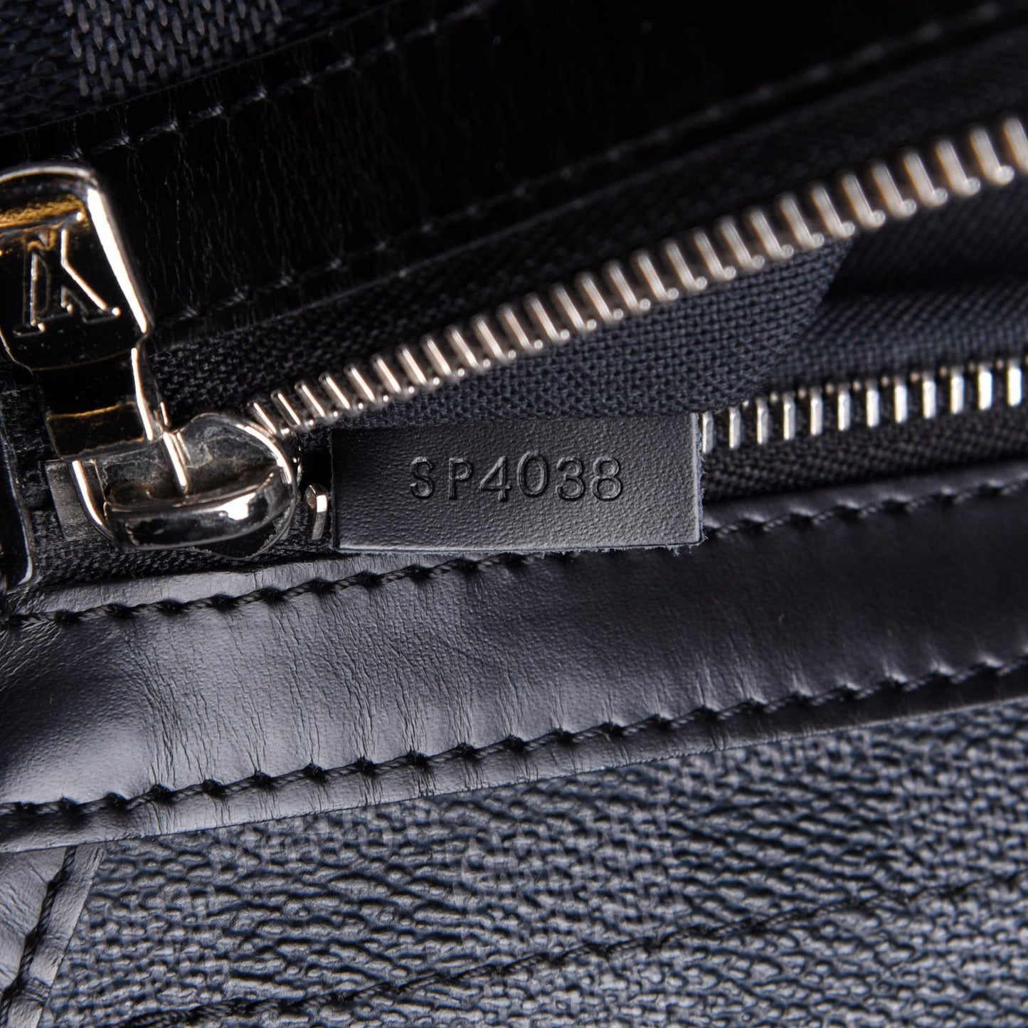 Damier Graphite Daniel GM