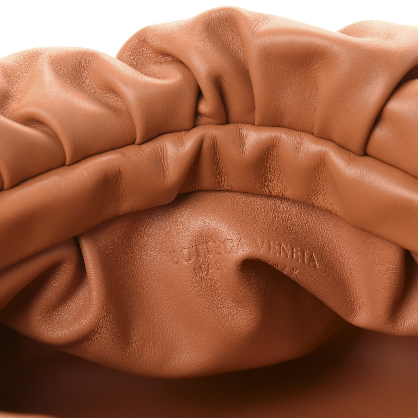 Calfskin The Pouch Chain Clay