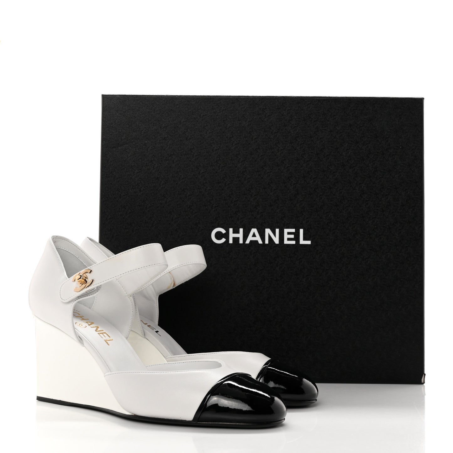 Lambskin Patent Cap Toe Mary Jane Wedge Pumps 39 White Black
