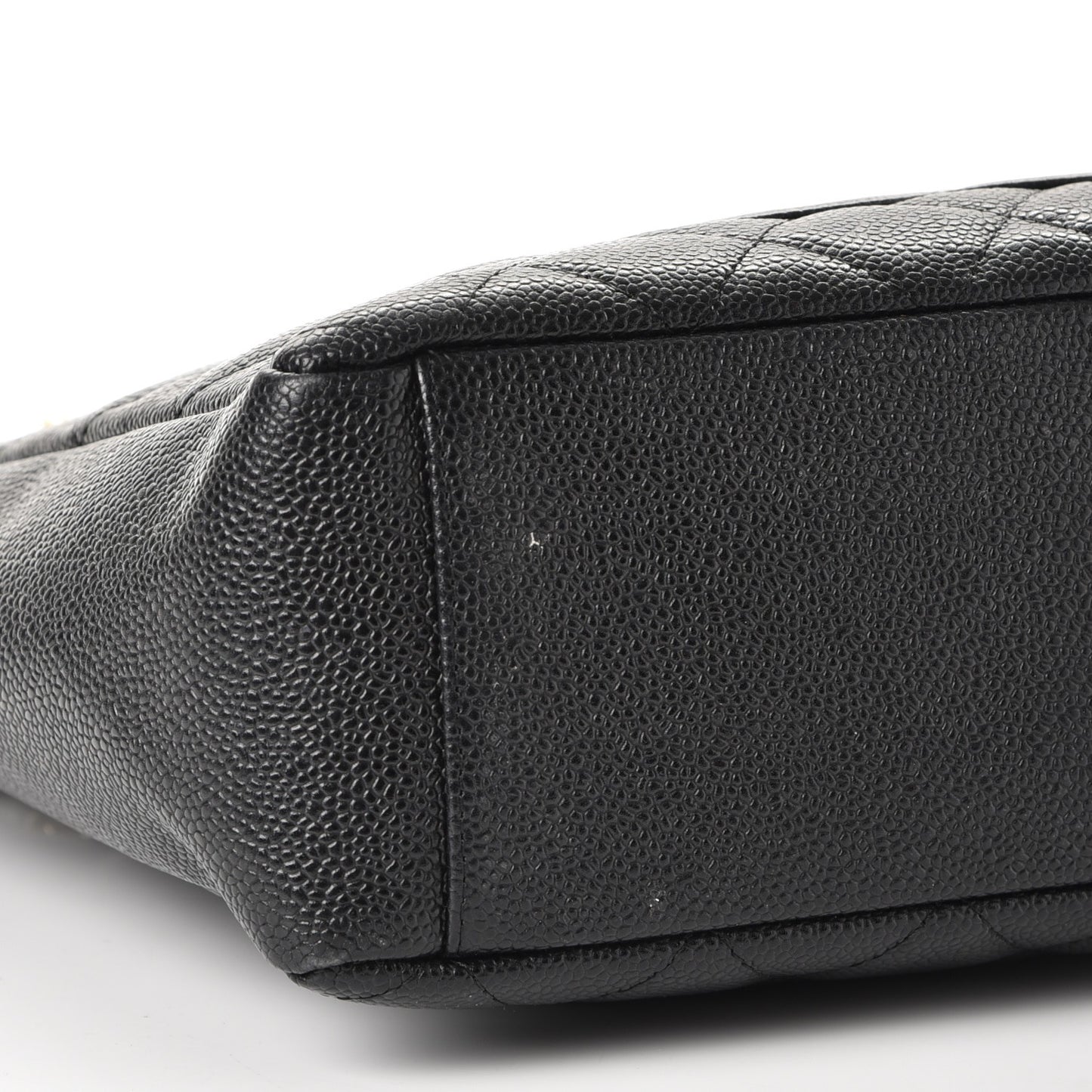 Caviar Quilted Petit Shopping Tote PST Black