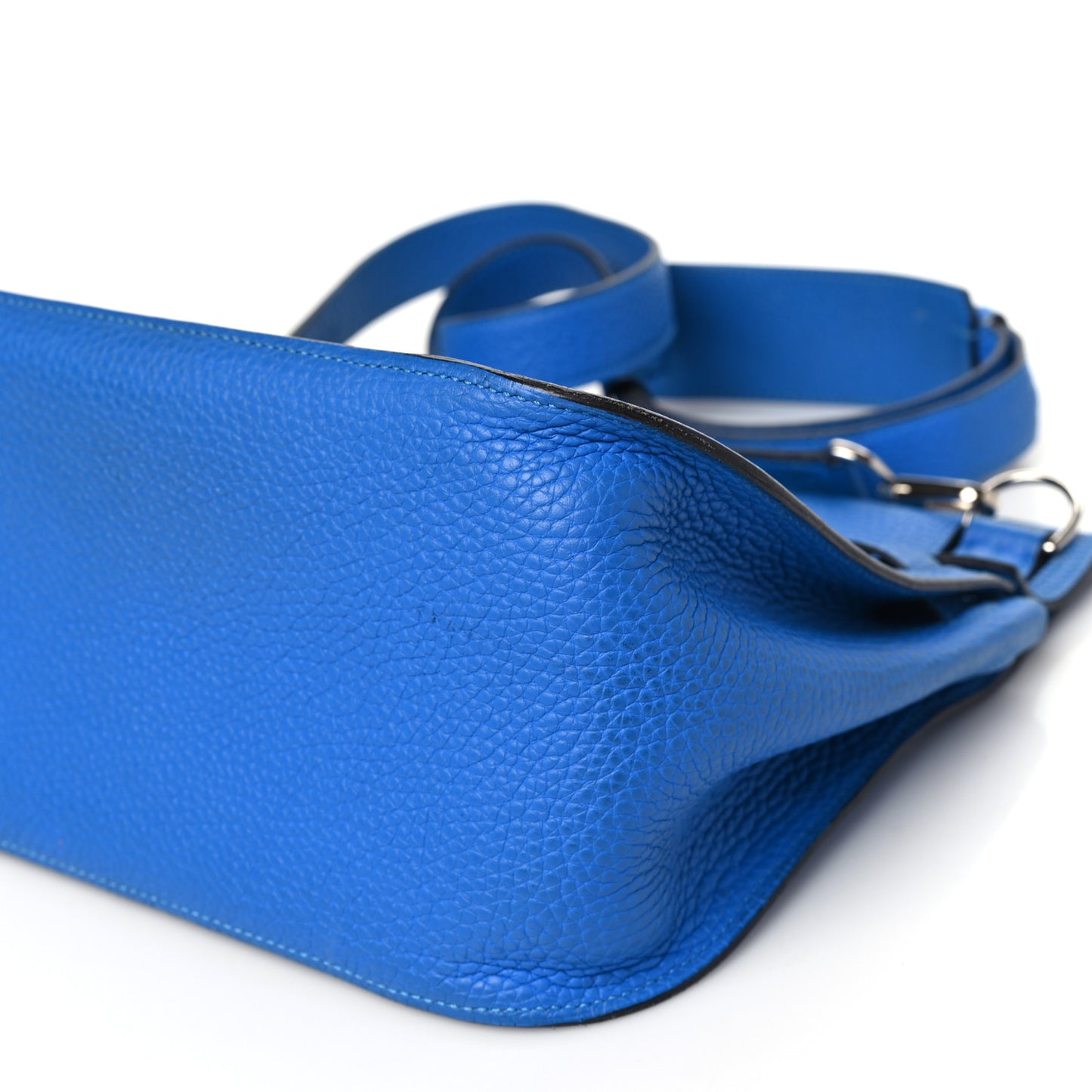 Taurillon Clemence Jypsiere 28 Bleu Hydra