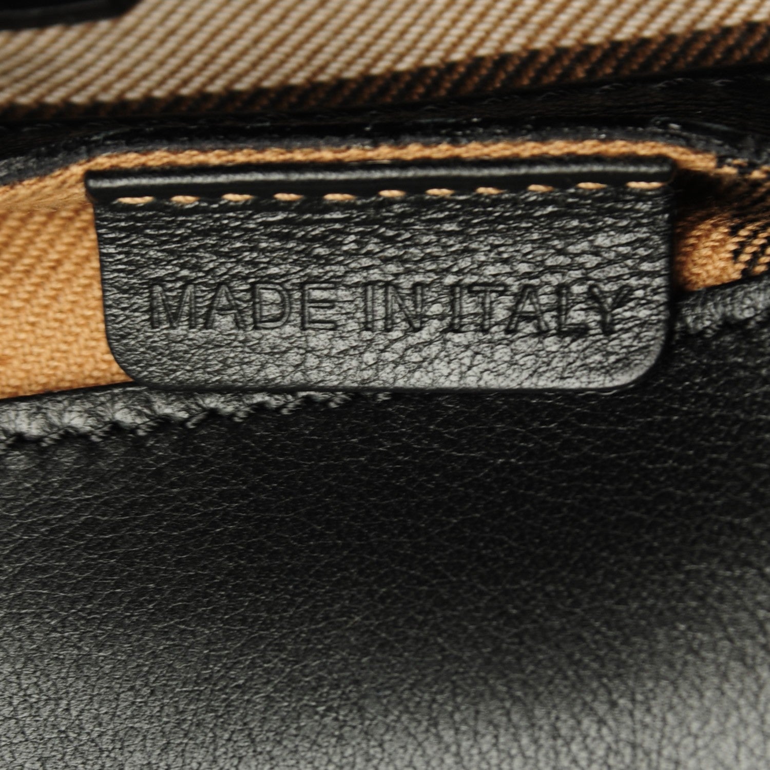 Burberry Grainy Nubuck Small Macken Crossbody Bag Black 7 of 8
