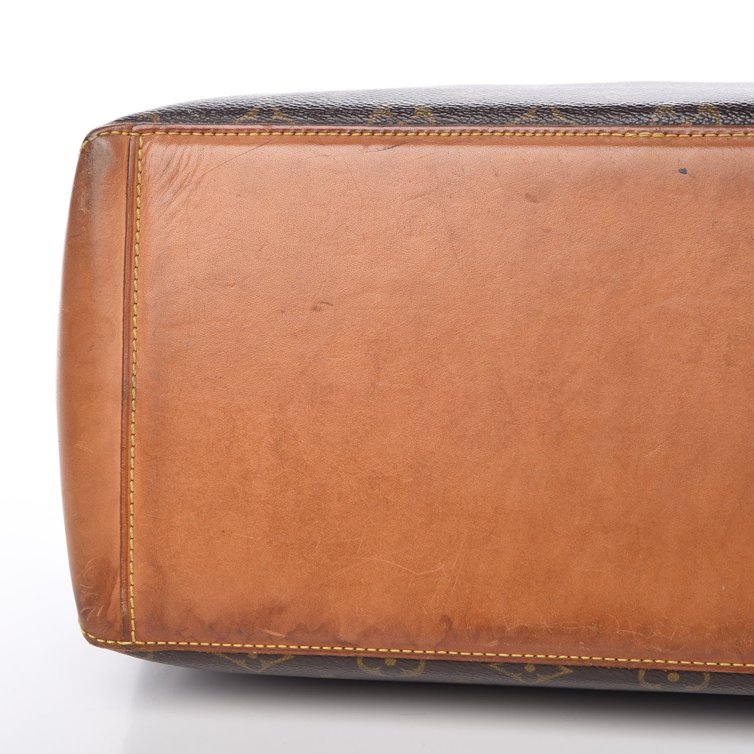 Louis Vuitton Monogram Cabas Mezzo 25 of 27