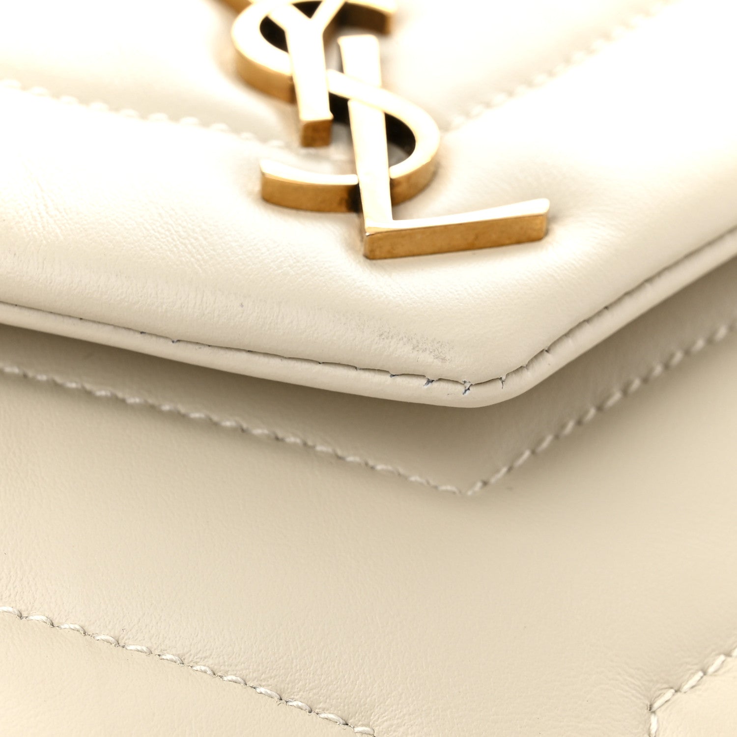 Saint Laurent Calfskin Y Quilted Monogram Toy Loulou Crossbody Bag Blanc VIntage 10 of 11