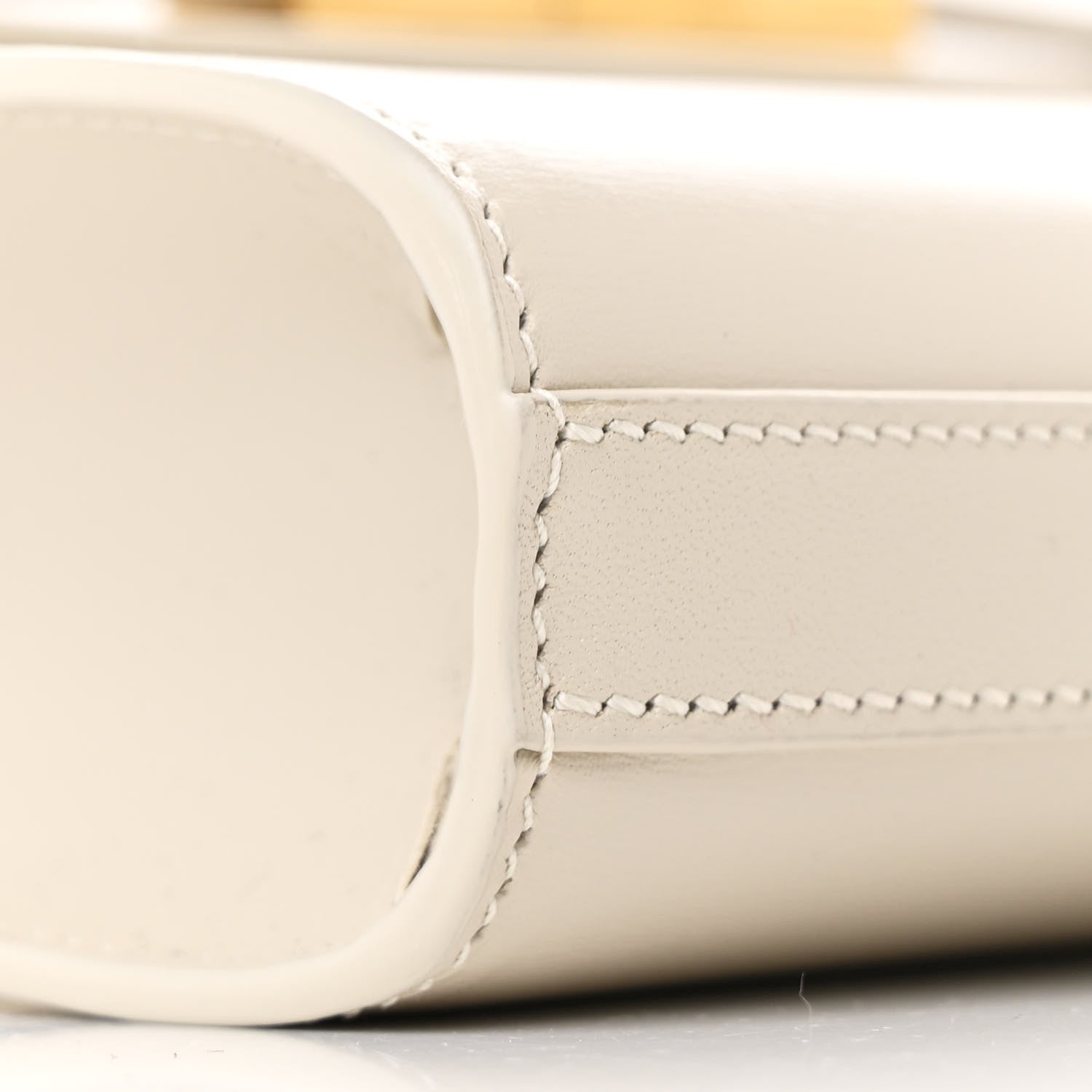 Saint Laurent Smooth Calfskin Mini Manhattan Shoulder Bag Blanc Vintage 9 of 10