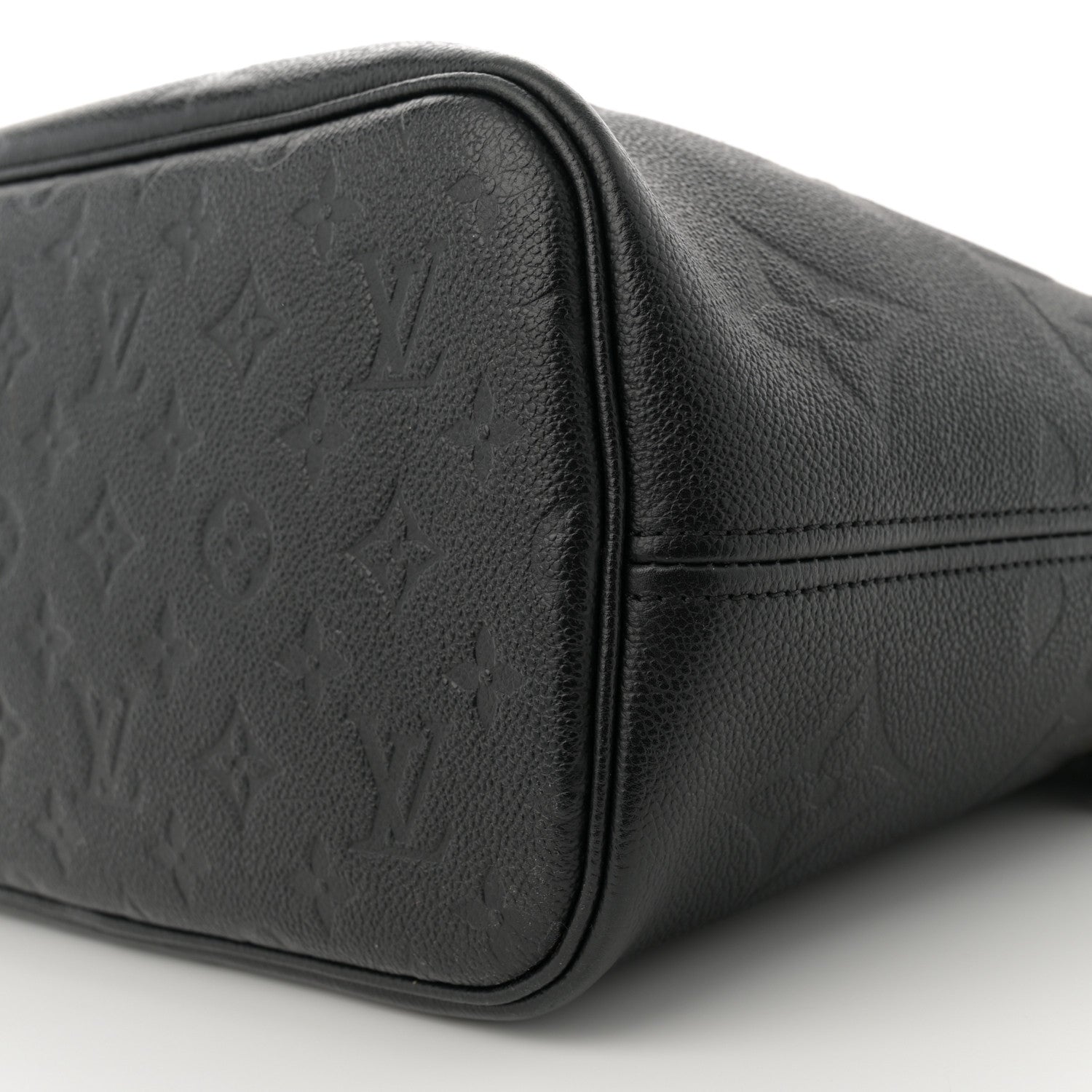 Louis Vuitton Empreinte Monogram Giant Neverfull MM Black 9 of 9