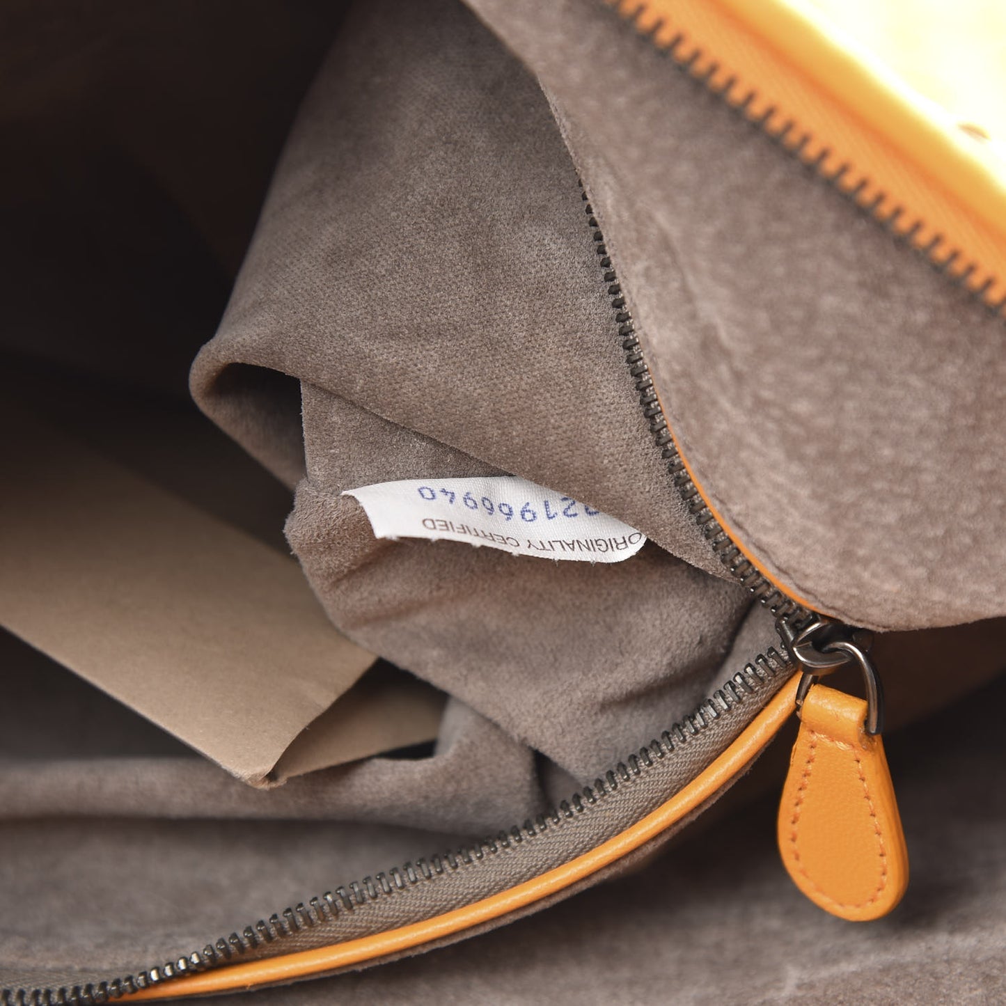 Nappa Intrecciato Large Veneta Hobo Orange