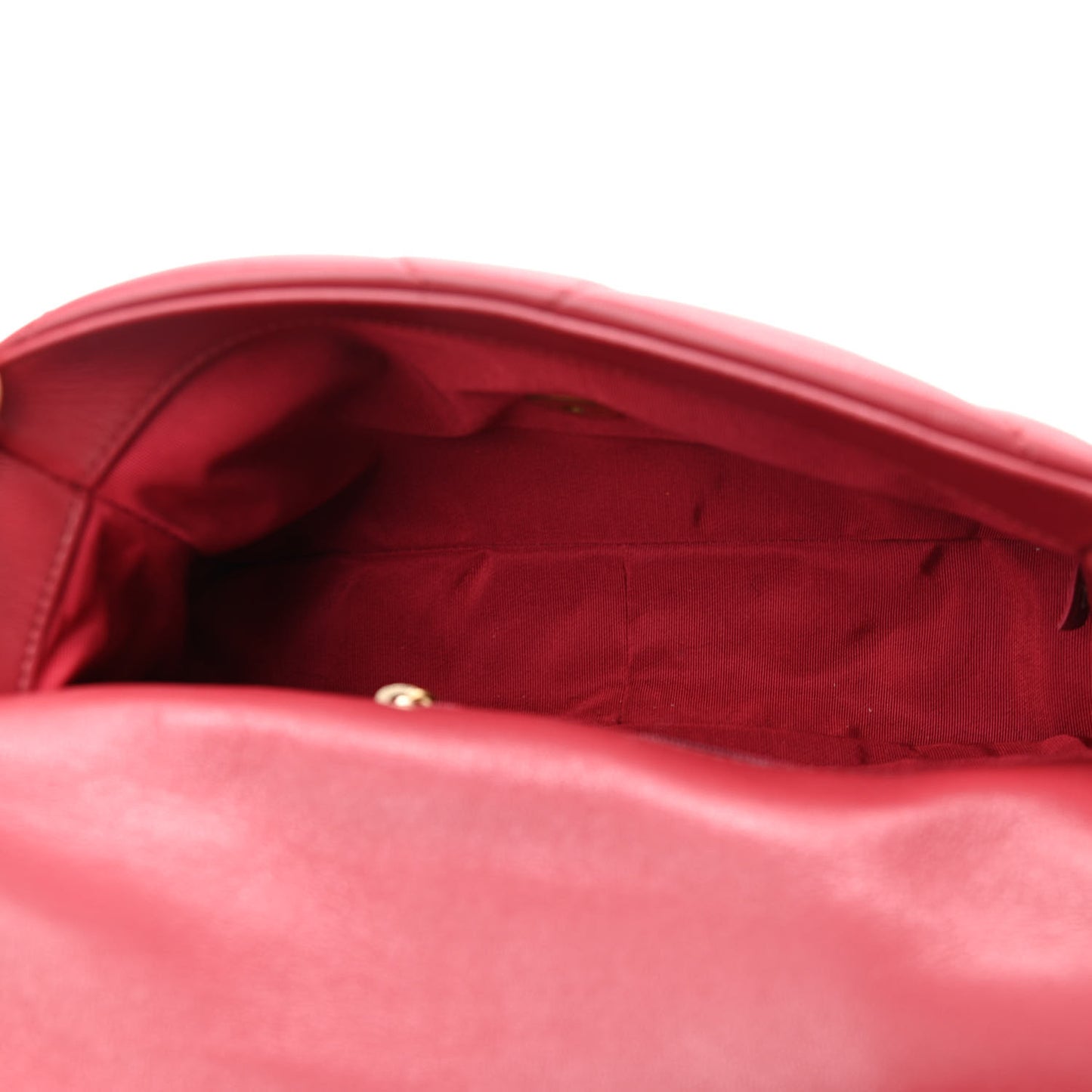 Goatskin Quilted Medium Chanel 19 Flap Red