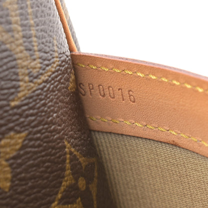 Louis Vuitton Monogram Reporter GM 8 of 13