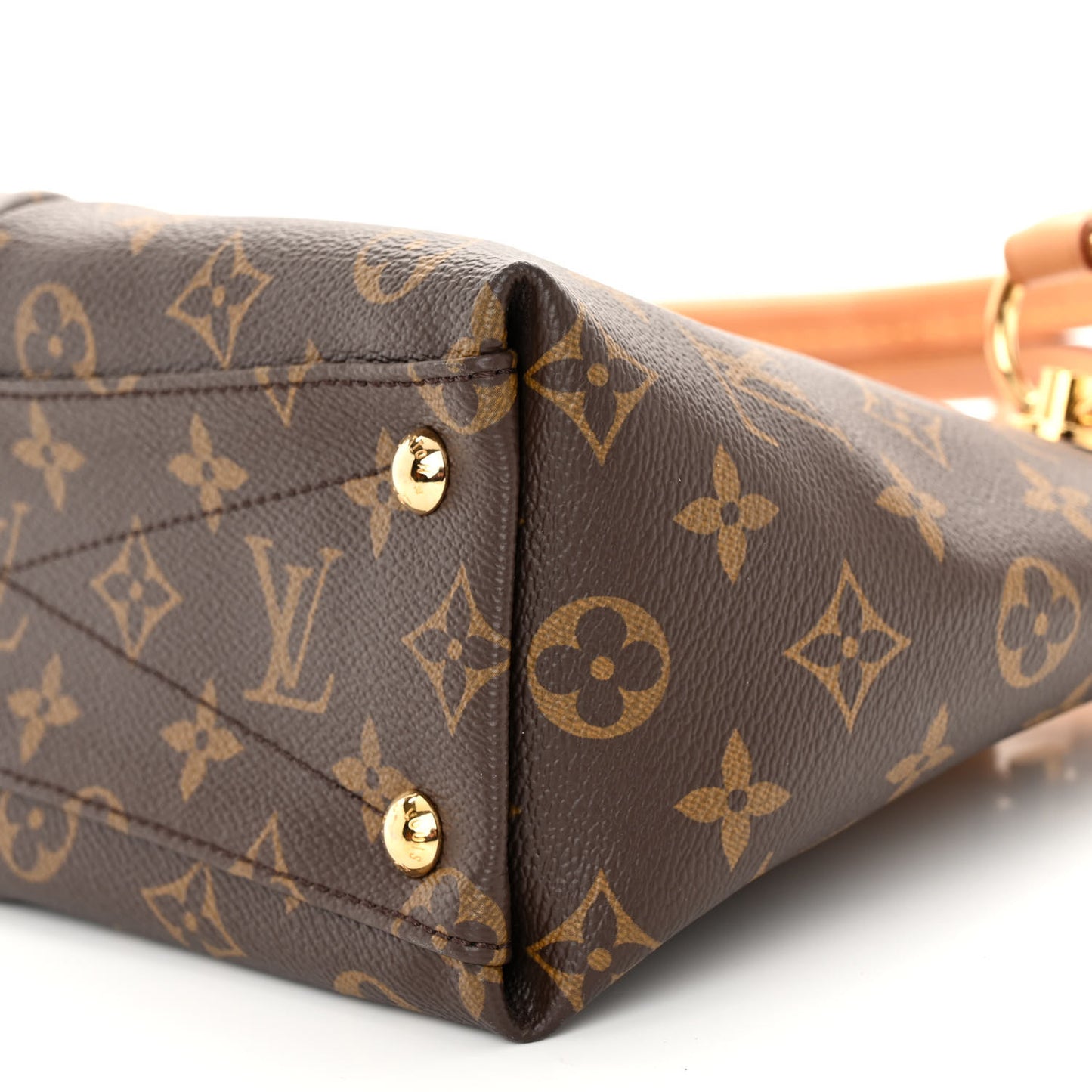 LOUIS VUITTON Monogram V Tote BB Rose Poudre