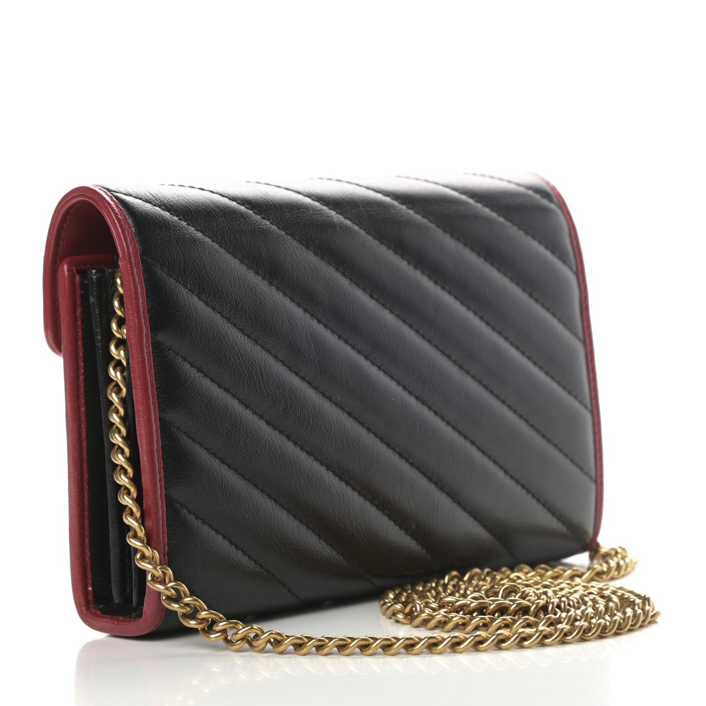 Vintage Effect Calfskin Matelasse Diagonal Torchon GG Marmont Chain Wallet Black Romantic Cherry