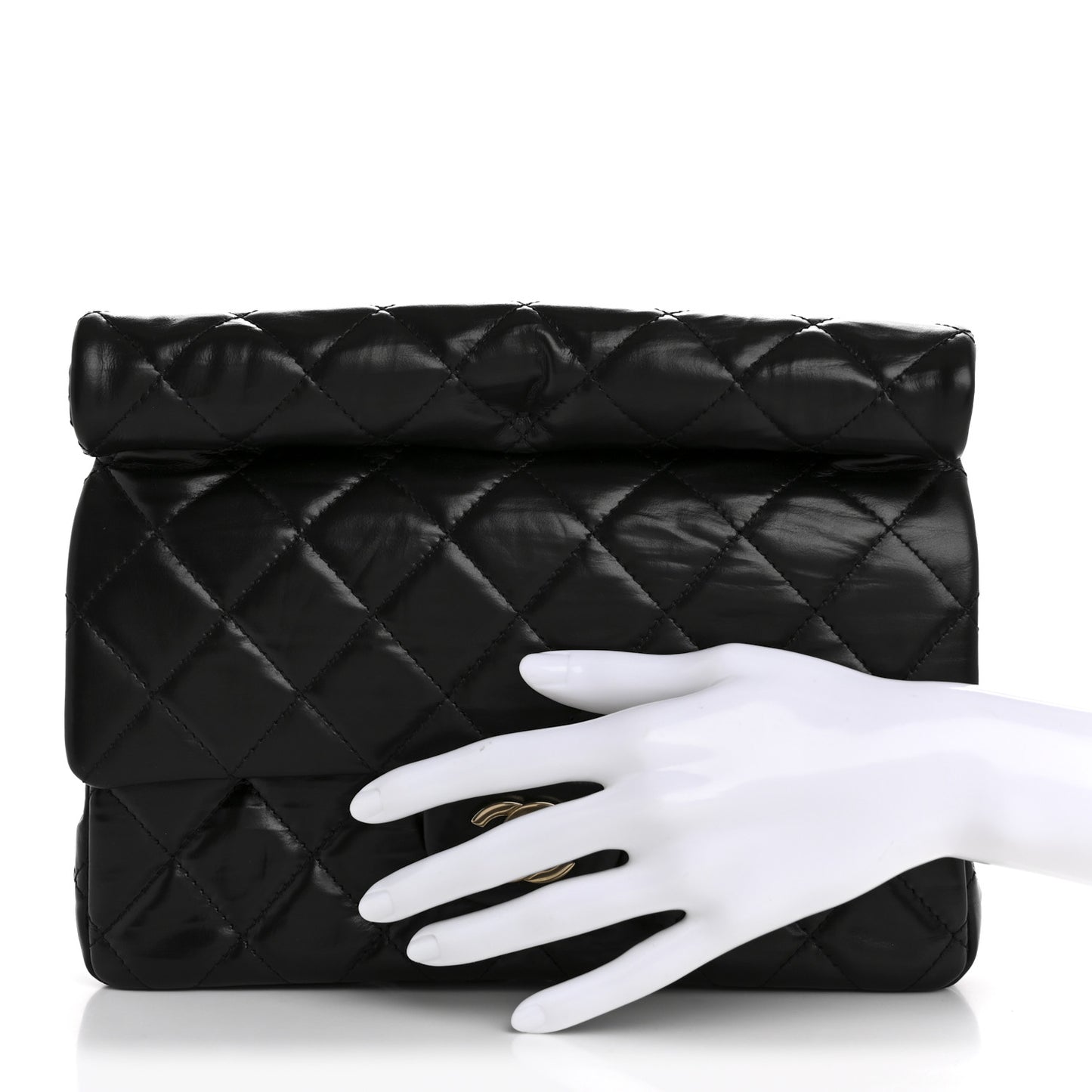 Crumpled Calfskin Quilted Clutch Black