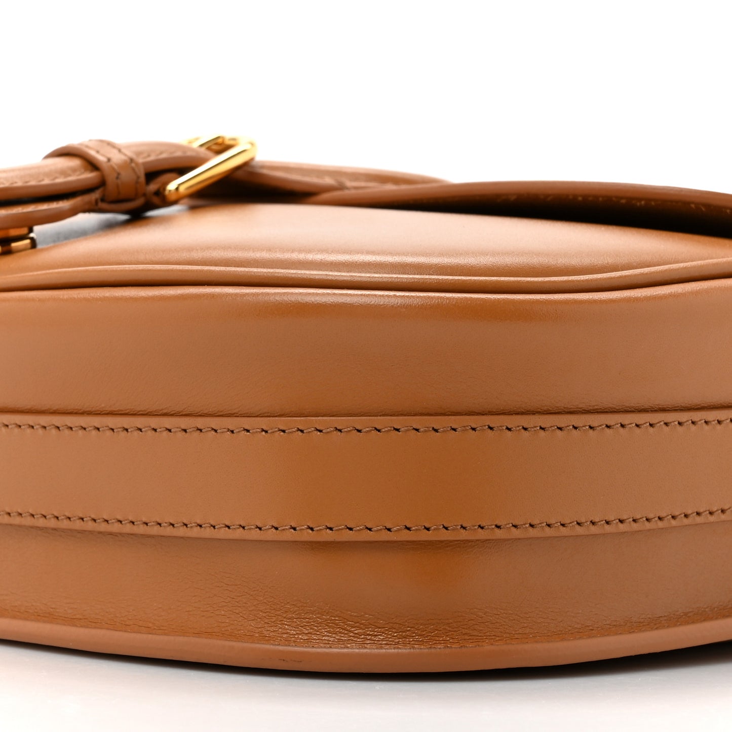 Box Calfskin Medium Bobby Flap Camel