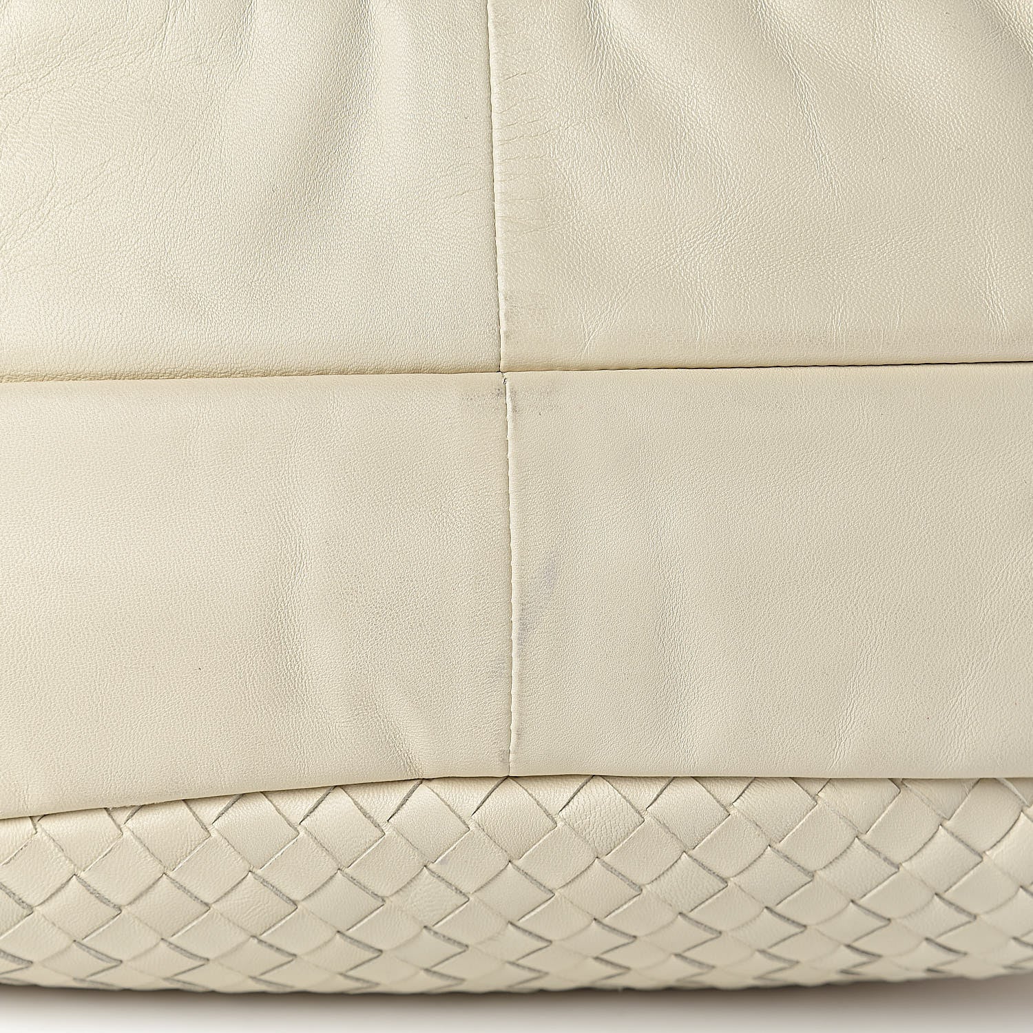 Bottega Veneta Intrecciato Nappa Medium Campana Hobo Bianca 11 of 13