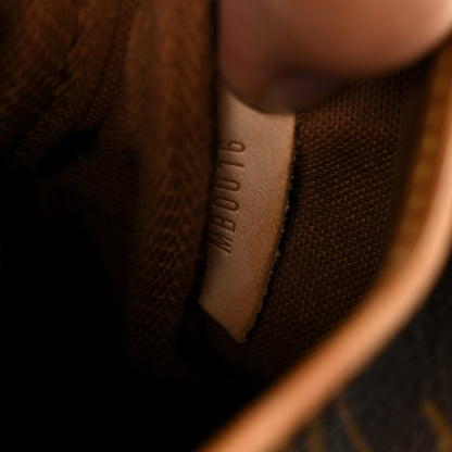Louis Vuitton Monogram Saumur 30 8 of 11
