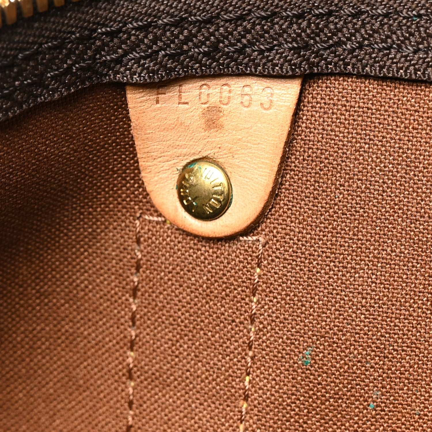 Louis Vuitton Monogram Keepall Bandouliere 55 6 of 12