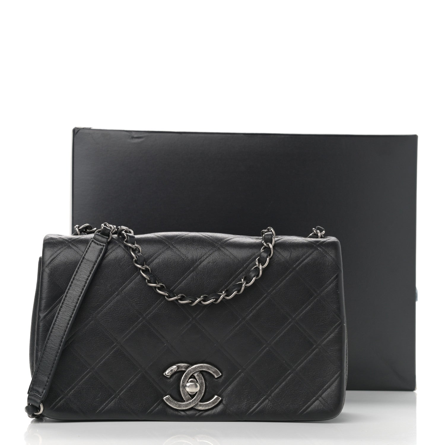 Chanel Calfskin Diamond Embossed New Chic Flap Black 11 of 11