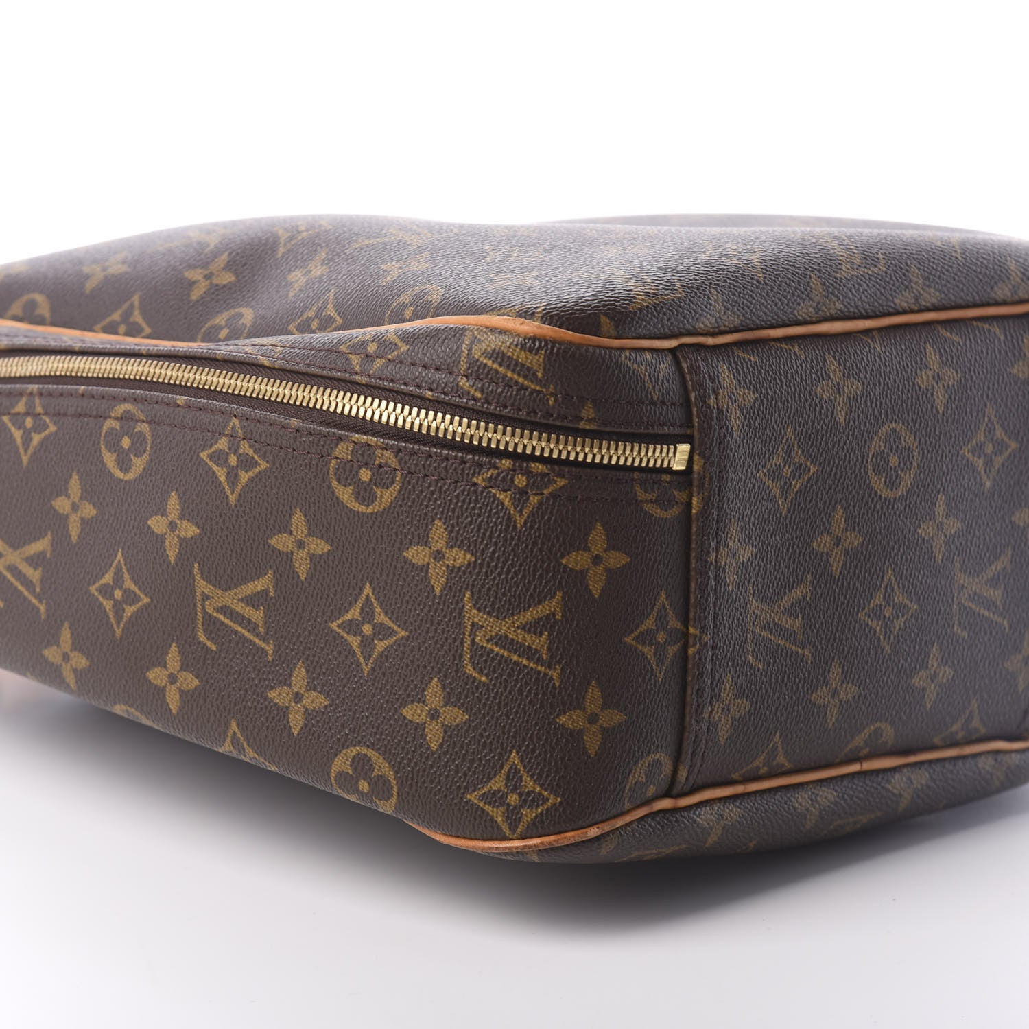 Louis Vuitton Monogram Excursion Shoe Bag 8 of 9