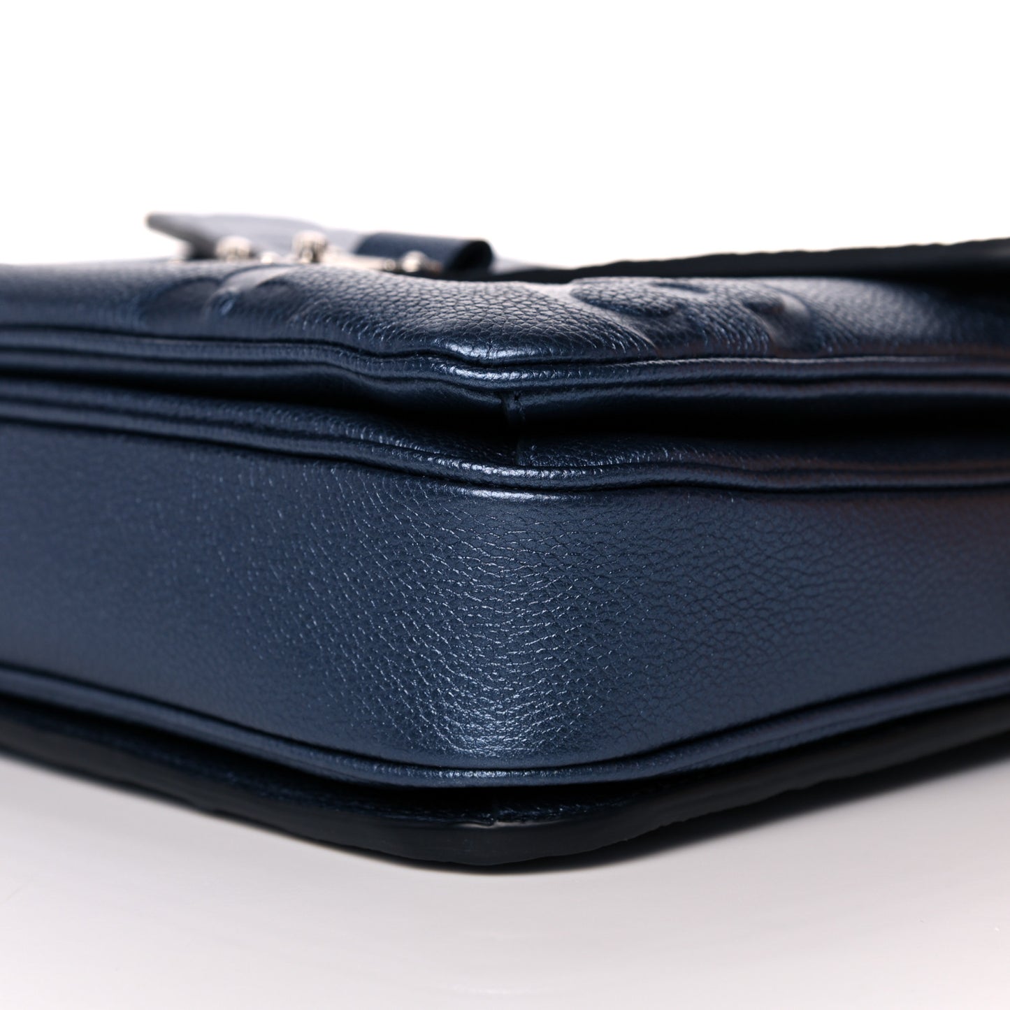 Metallic Empreinte Monogram Giant Pochette Metis Navy Nacre