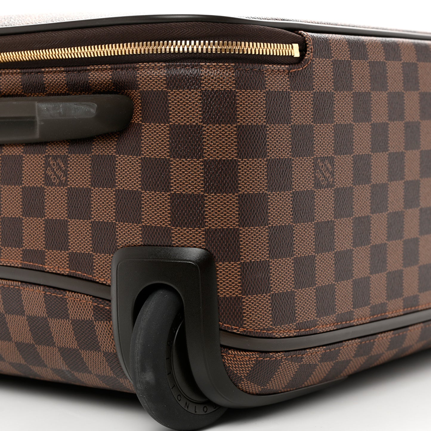 Damier Ebene Pegase Light 55