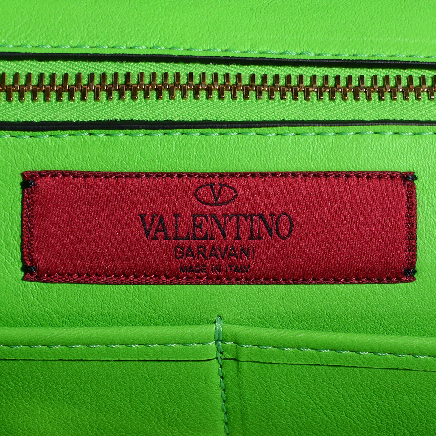 Vitello Medium Rockstud Tote Green Fluo