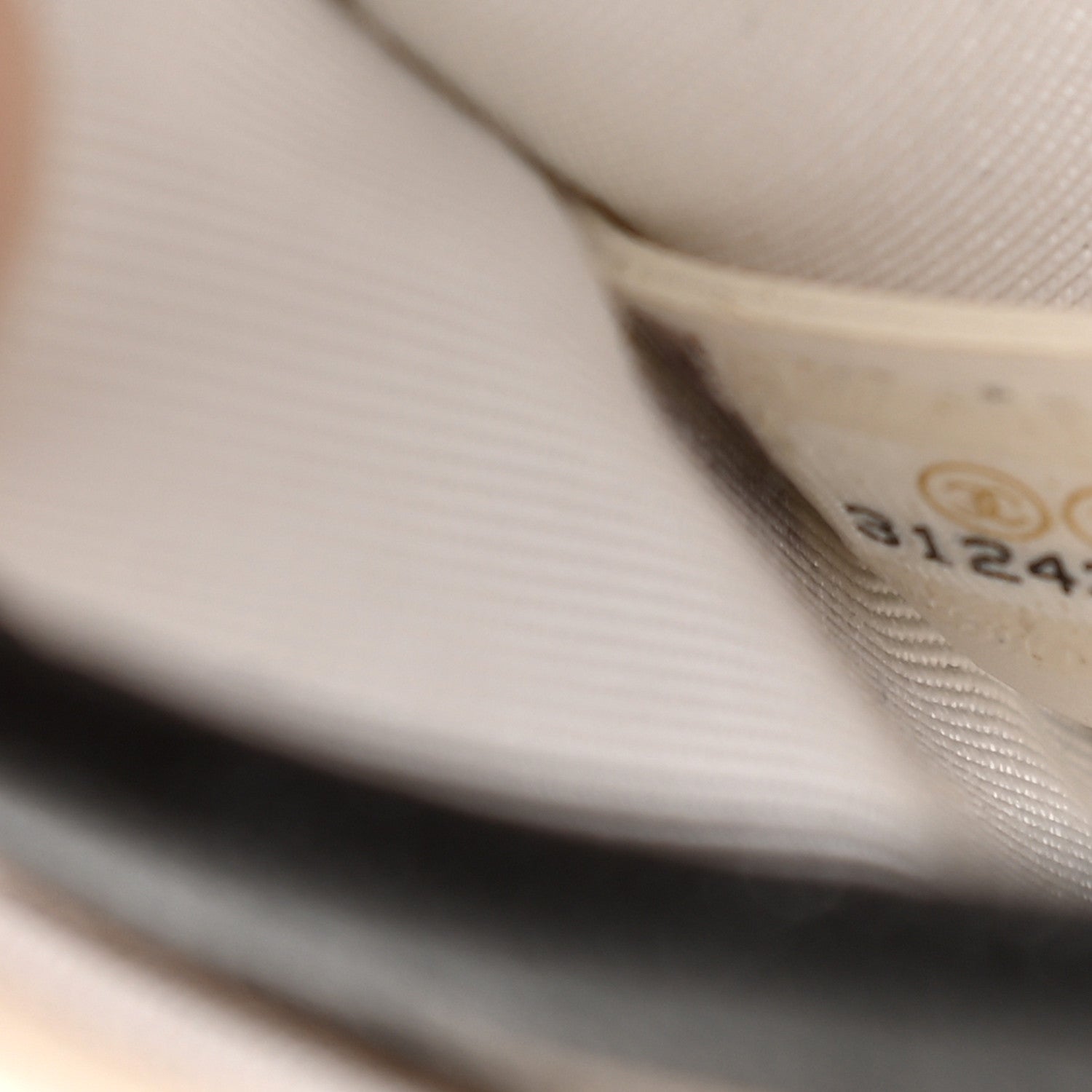 Chanel Caviar Quilted Mini Round Messenger Flap White Black 6 of 9