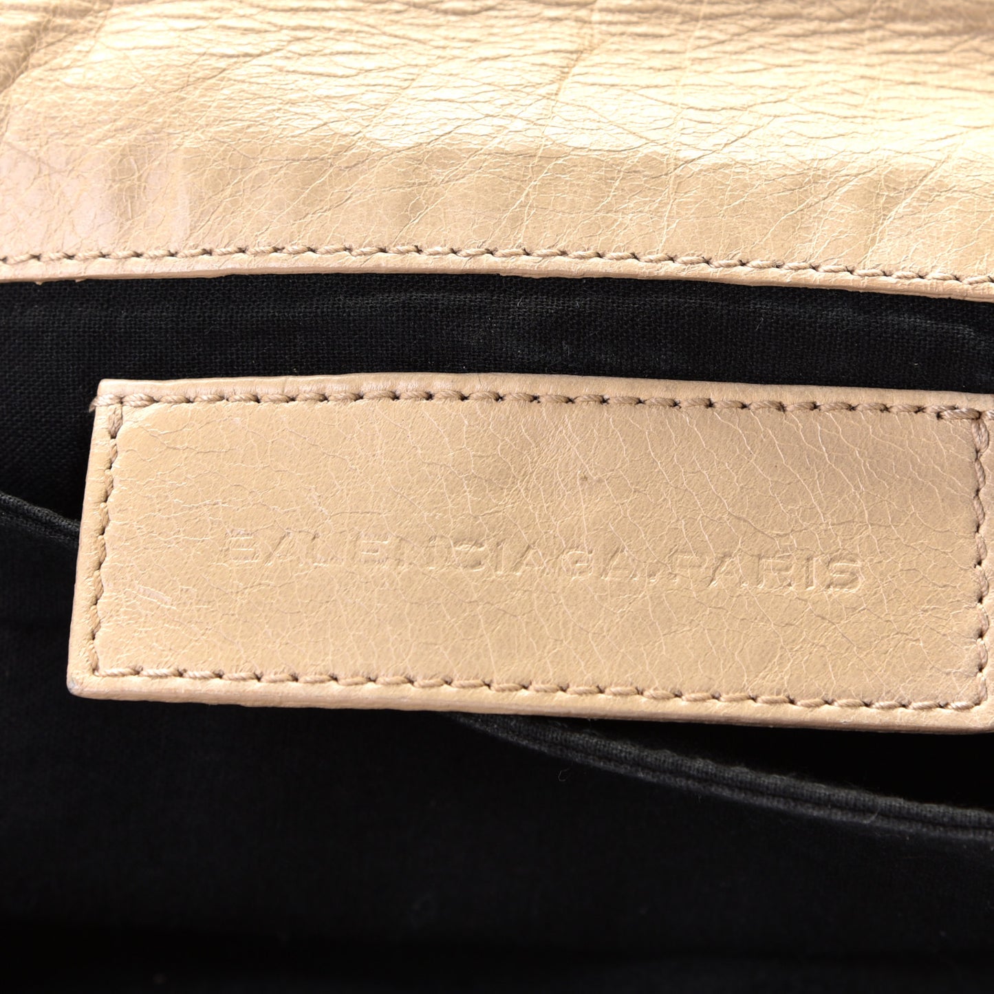 Agneau Classic Hardware Envelope Clutch Sahara