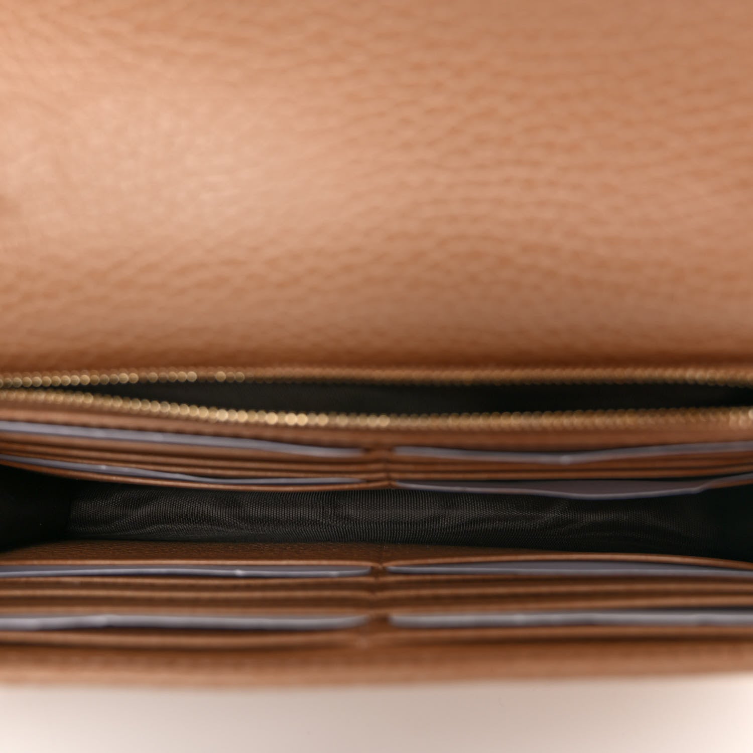 Gucci Dollar Calfskin Interlocking G Chain Wallet Camelia 5 of 9