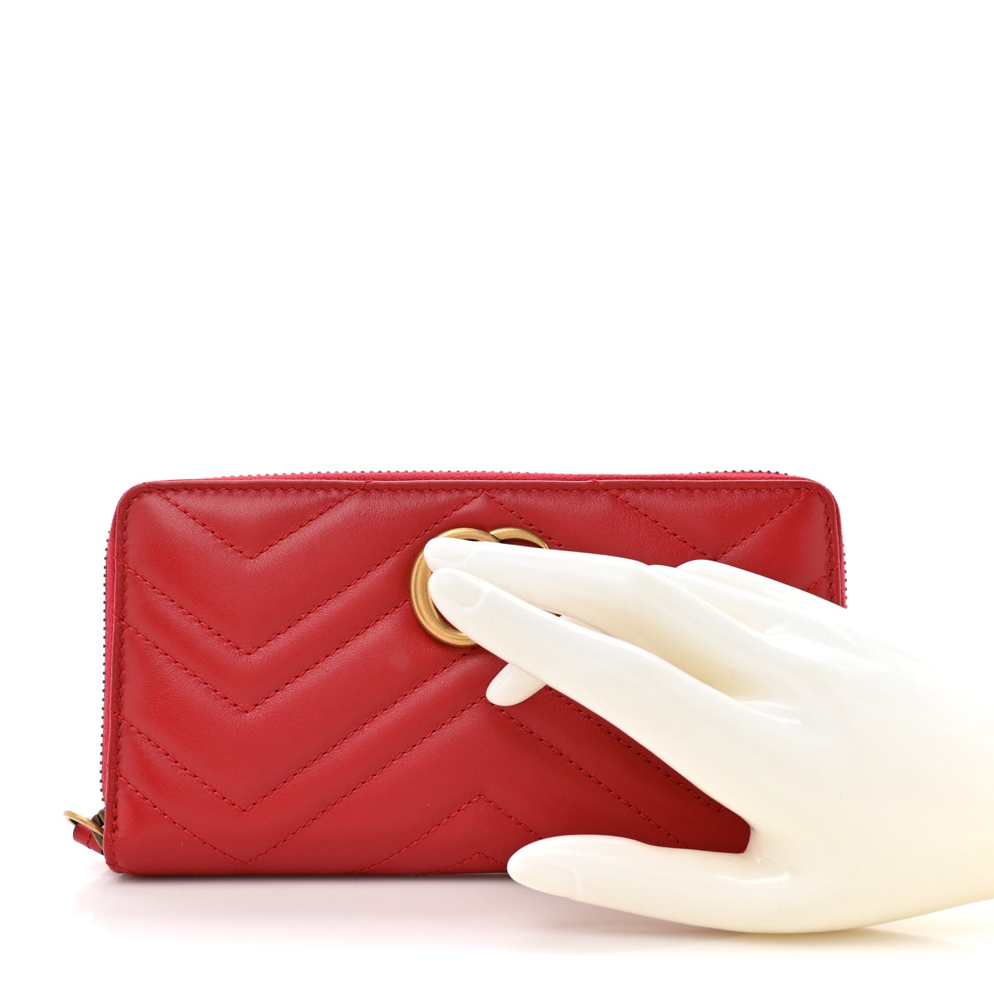 Calfskin Matelasse GG Marmont Zip Around Wallet Hibiscus Red Hibiscus Red