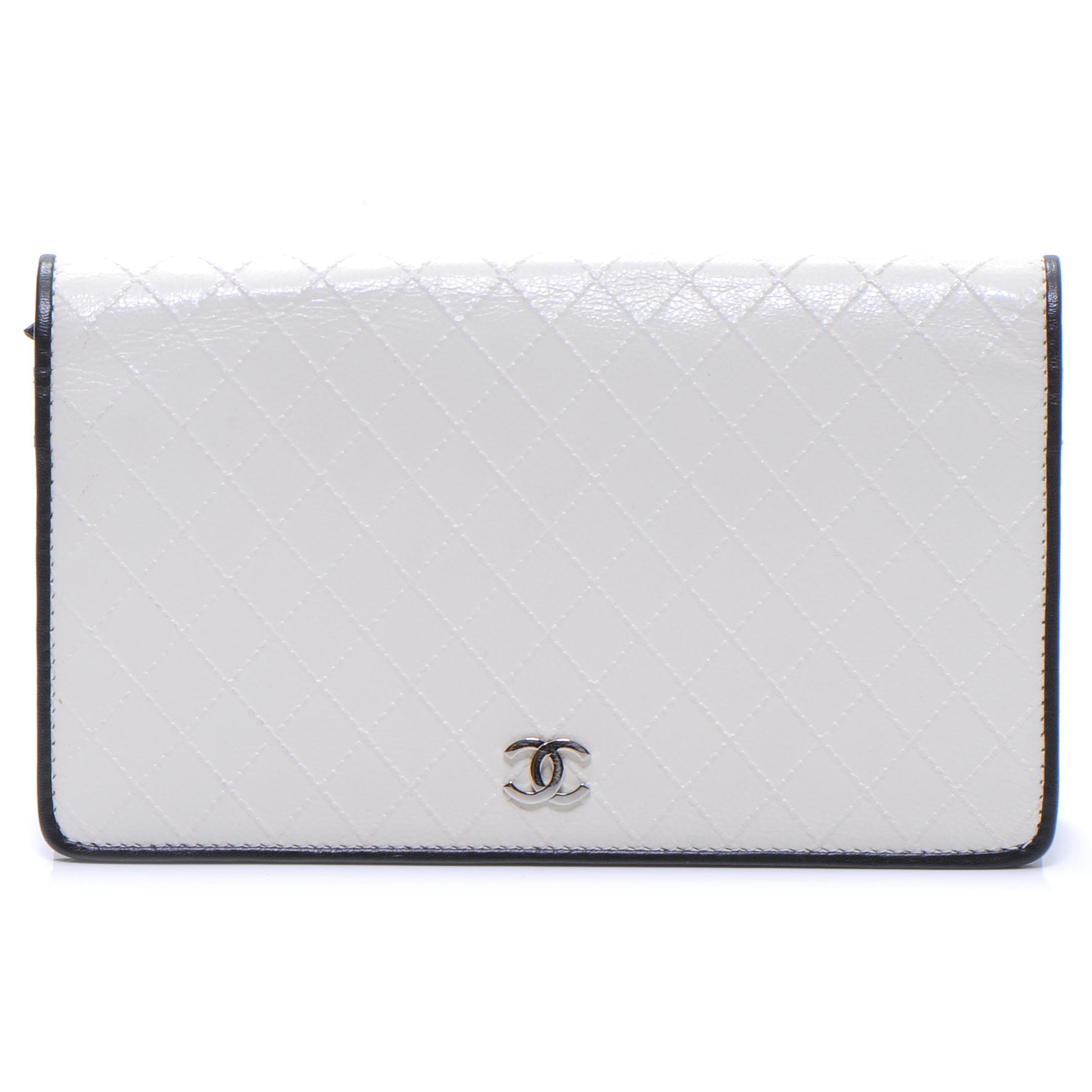 Chanel Diamond Stitched Yen Wallet White 1 of 8