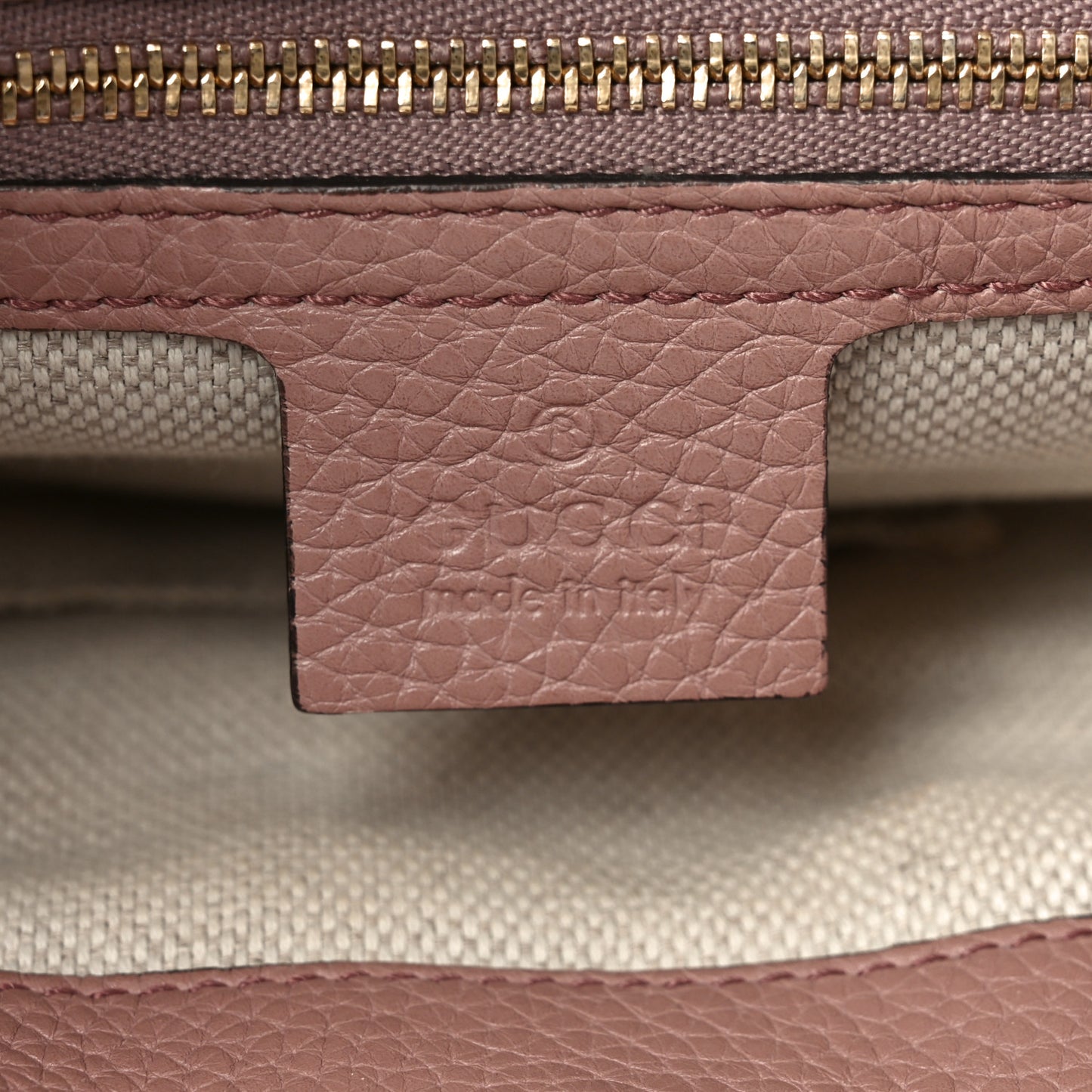 Pebbled Calfskin Medium Soho Chain Shoulder Bag Dark Cipria