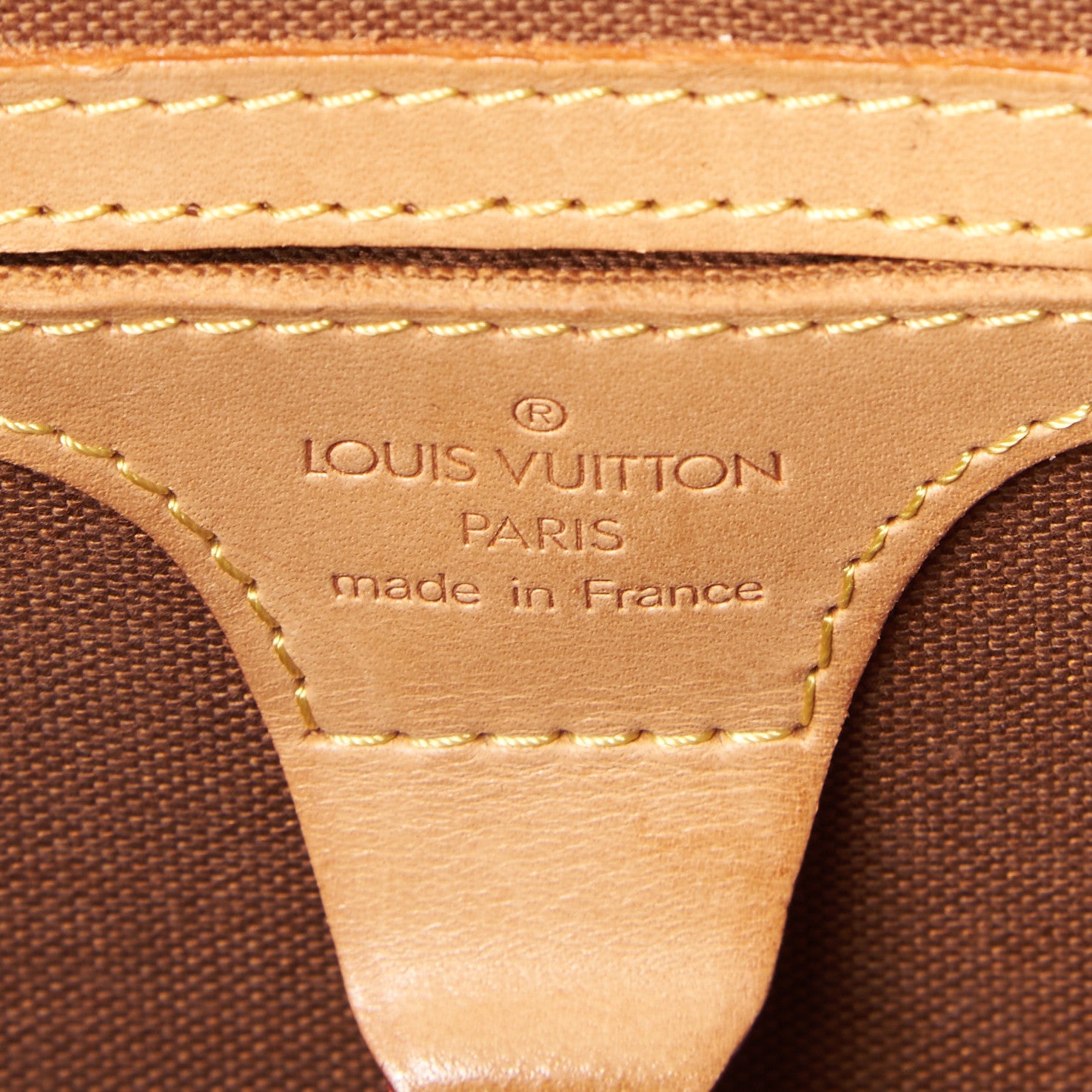 Louis Vuitton Monogram Ellipse MM 8 of 8