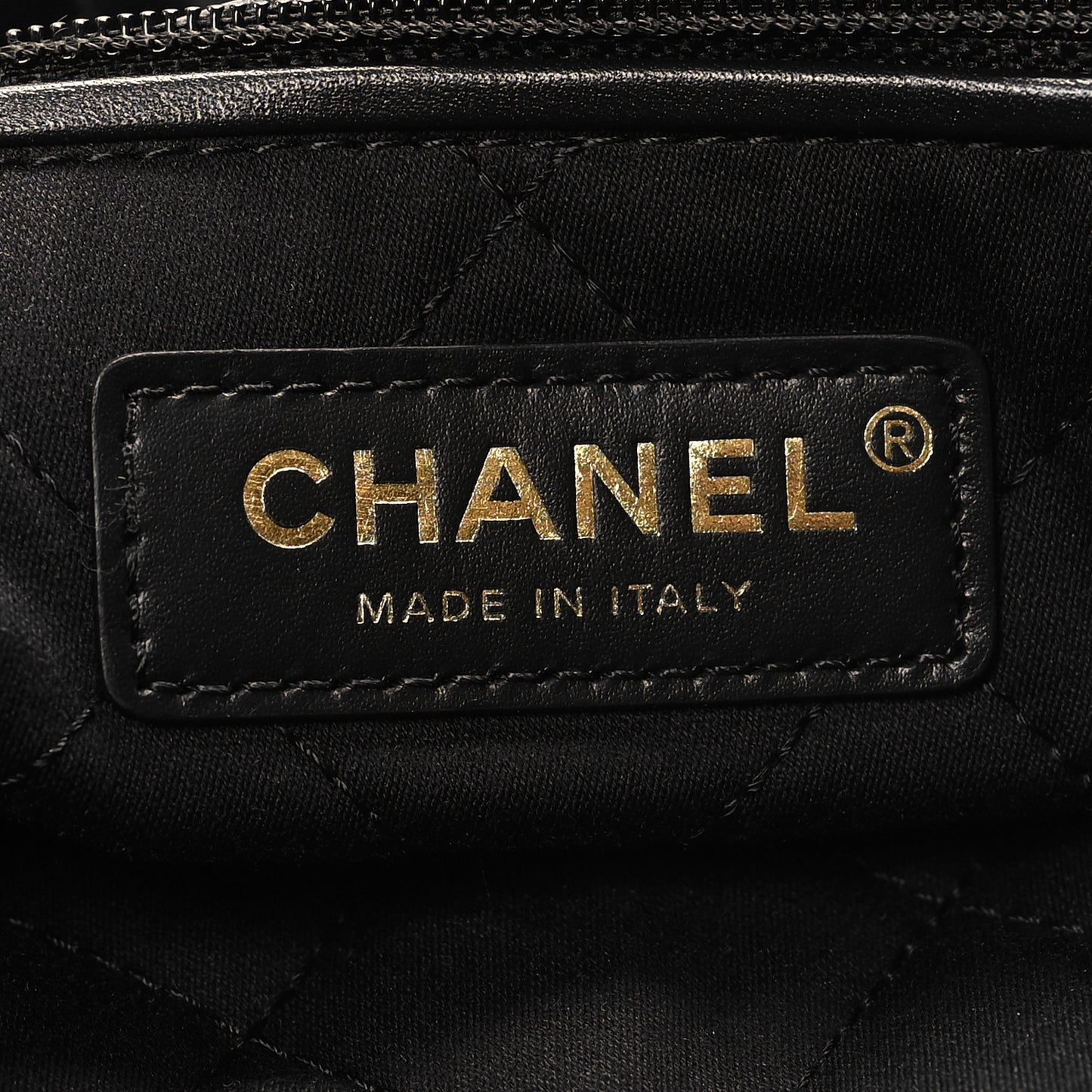 Shiny Calfskin Quilted Small Chanel 22 Black