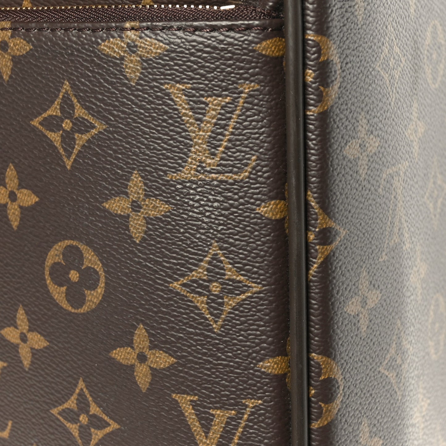 Monogram Pegase Legere 55