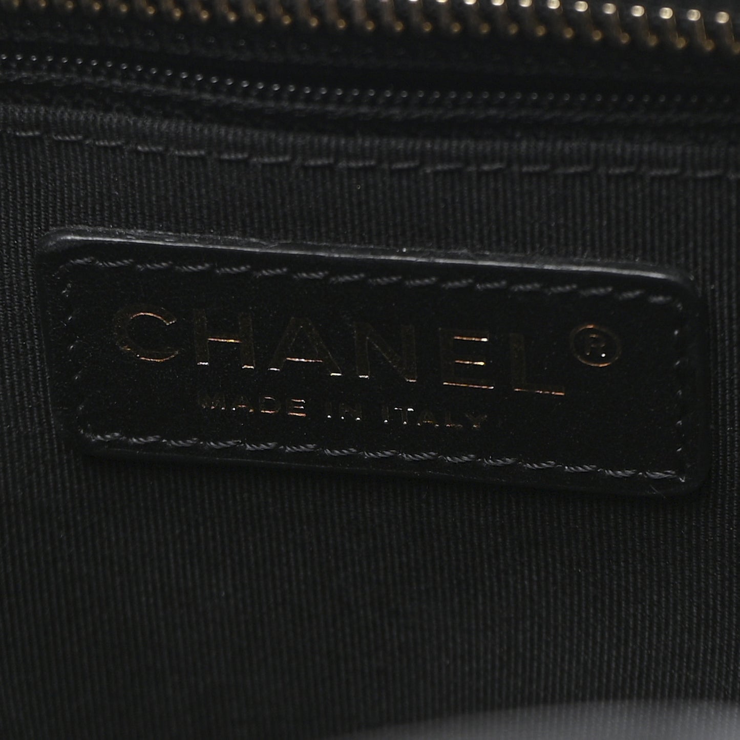 Calfskin Quilted CC Medium Vanity Case Black