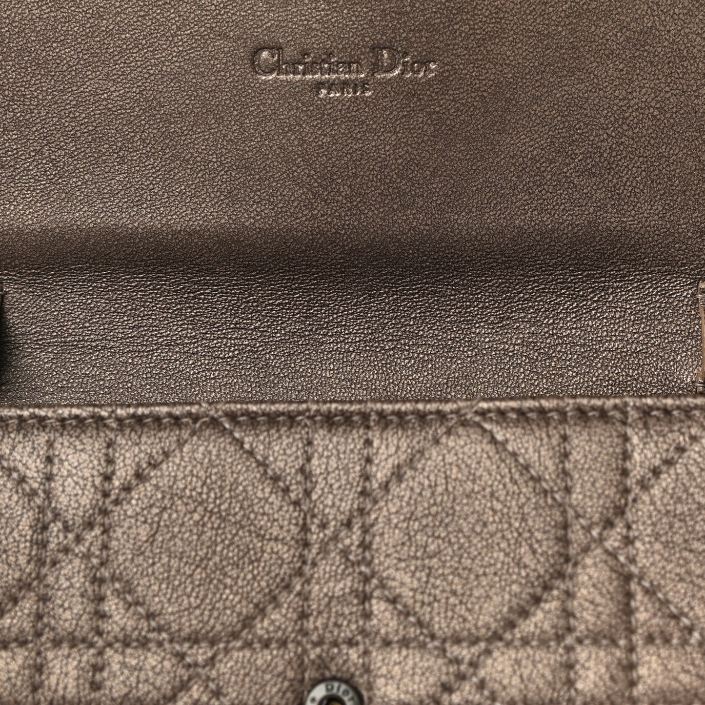 Metallic Grained Calfskin Cannage Crossbody Wallet