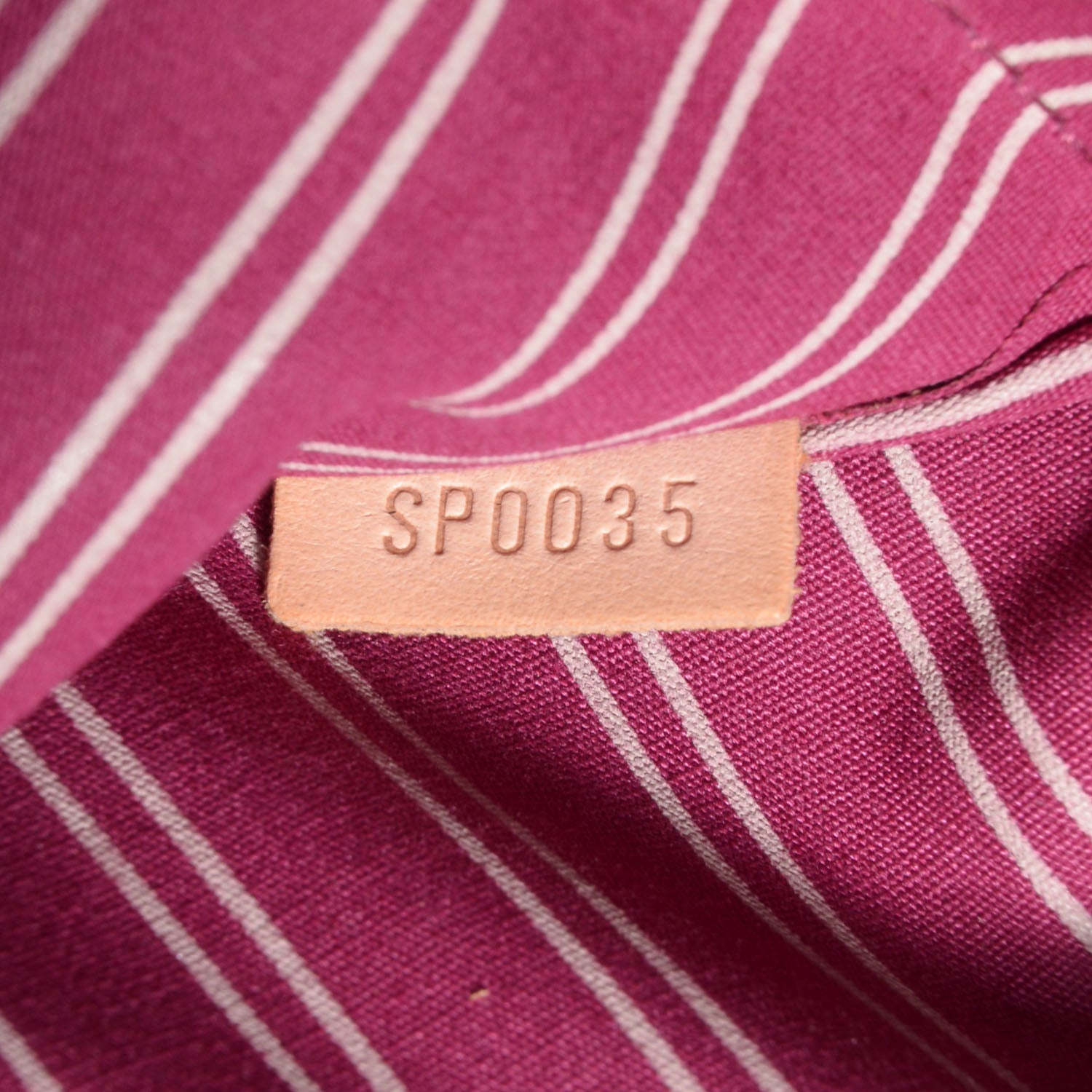 Louis Vuitton Toile Antigua Cabas MM Red Pink 7 of 8