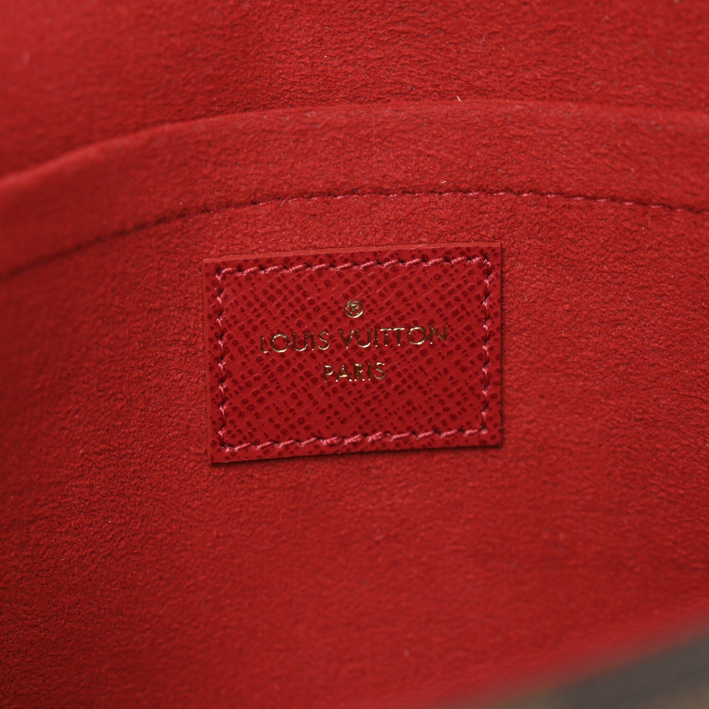 Damier Ebene Pochette Felicie Chain Wallet