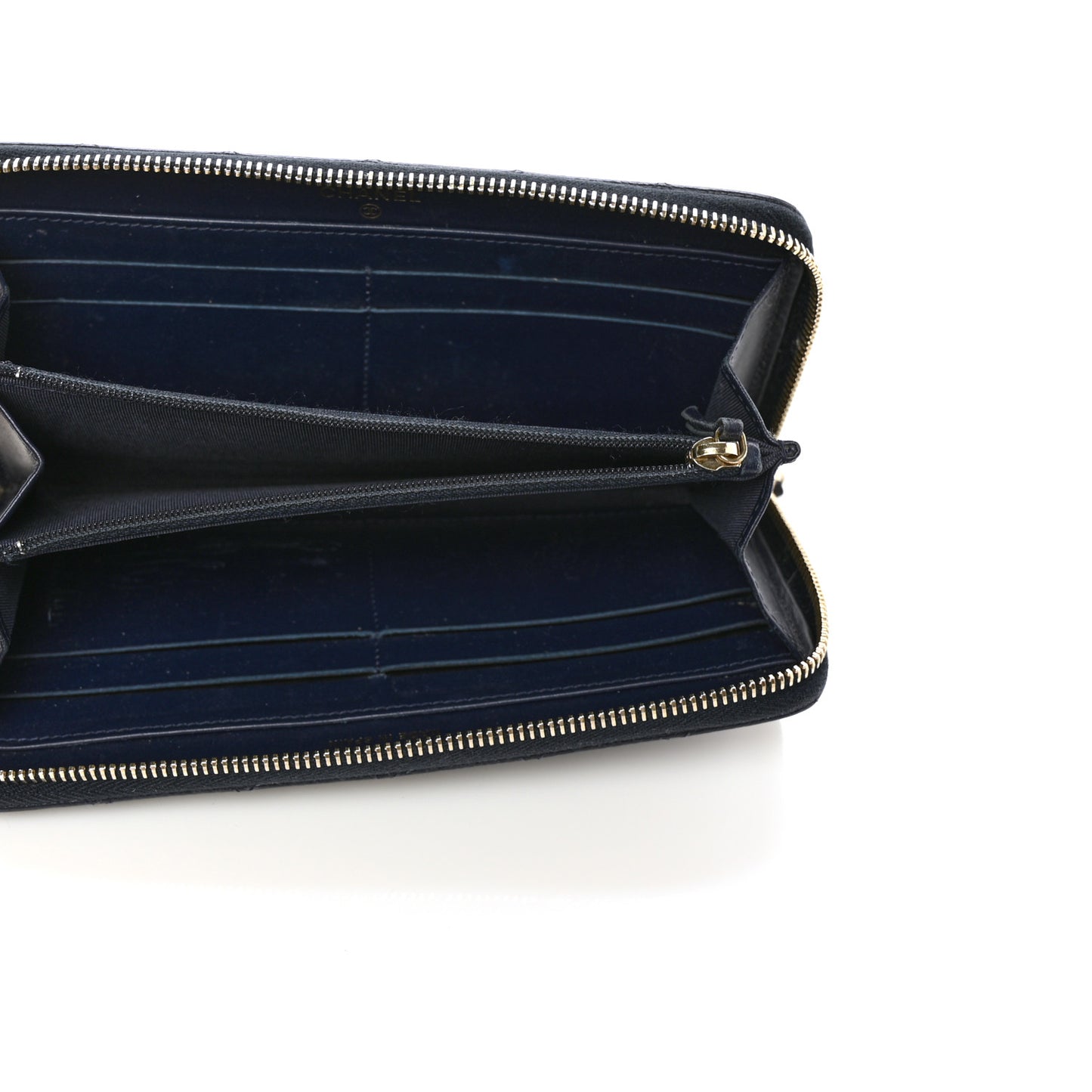 Caviar Quilted Large Gusset Zip Around Wallet Navy