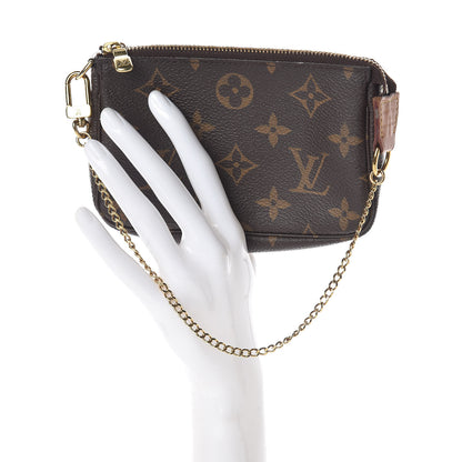 Louis Vuitton Monogram Mini Pochette Accessories 2 of 7